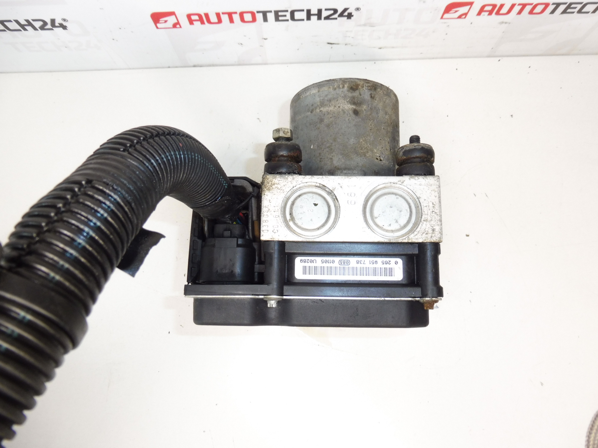 ECU ABS Peugeot 3008 5008 0265951738 9674677580 0265230304