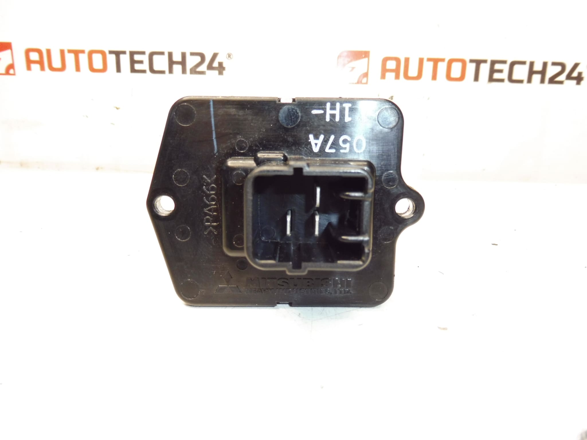 Mitsubishi Citroën Peugeot 6441Z5 kontrolor brzine - Slika 2