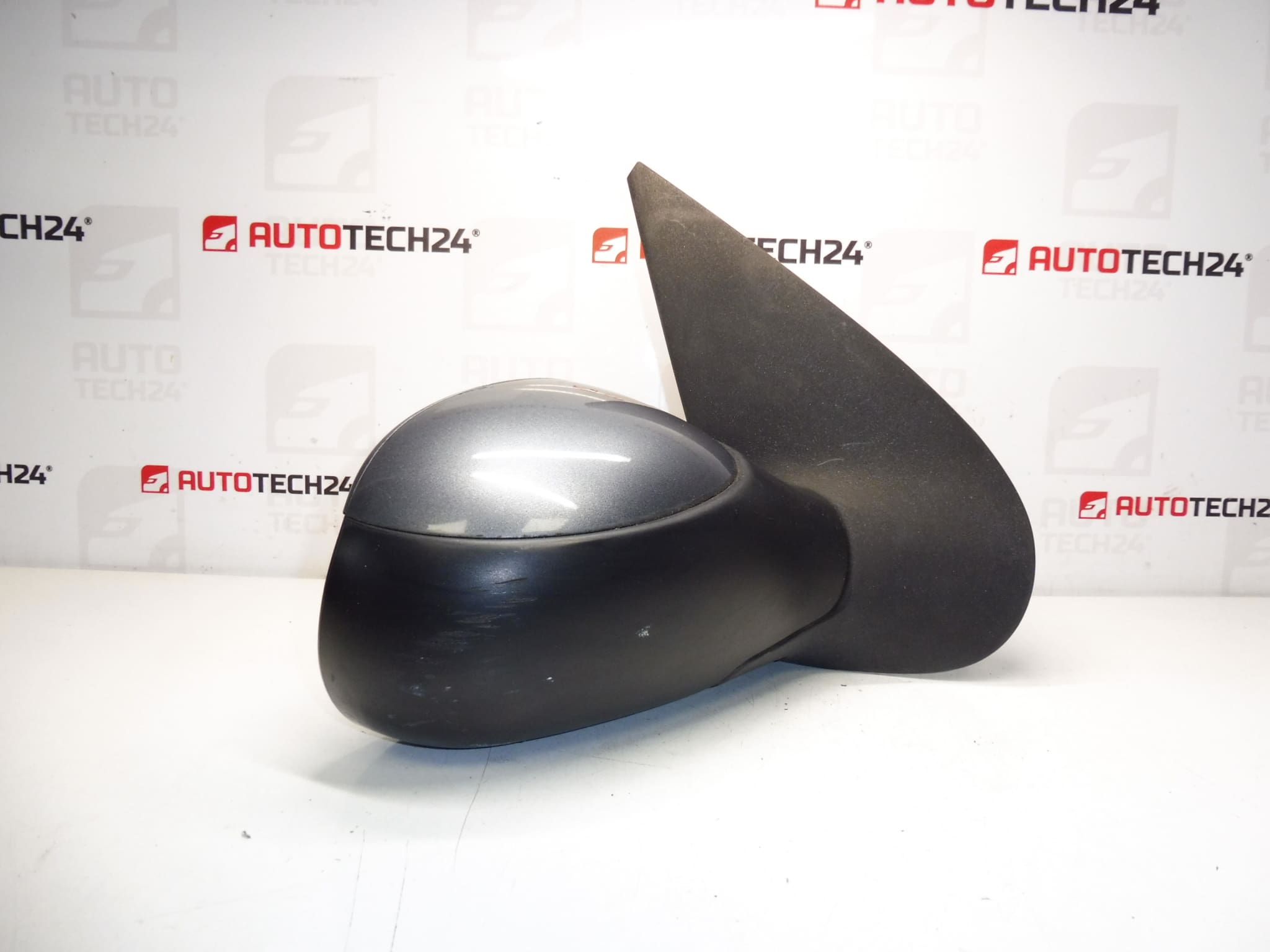 Ogledalo desno Peugeot 206 KTH 96437171XT 8148XY