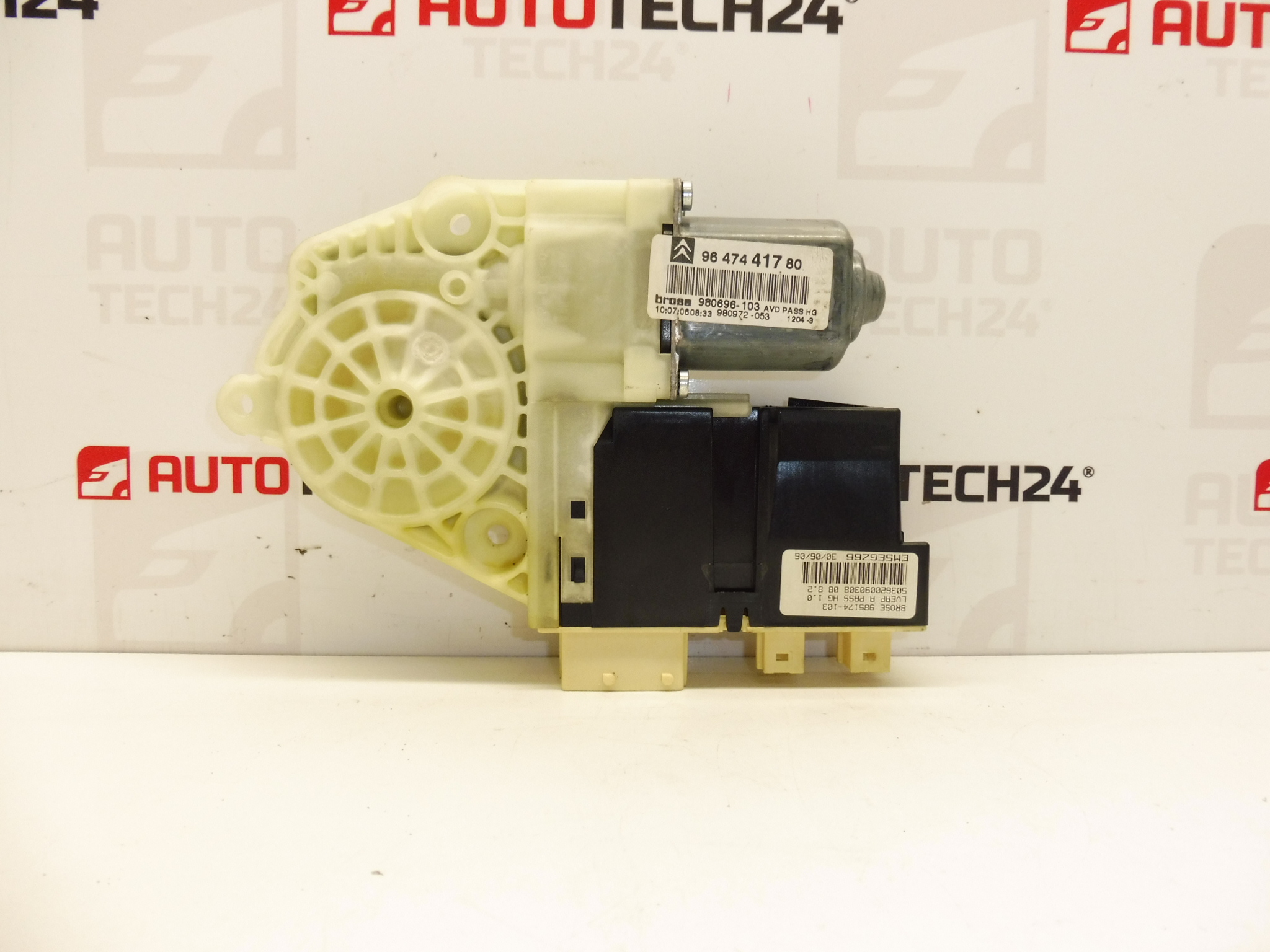 Motor suvozačevog stakla Citroën C4 9647441780 9222R4