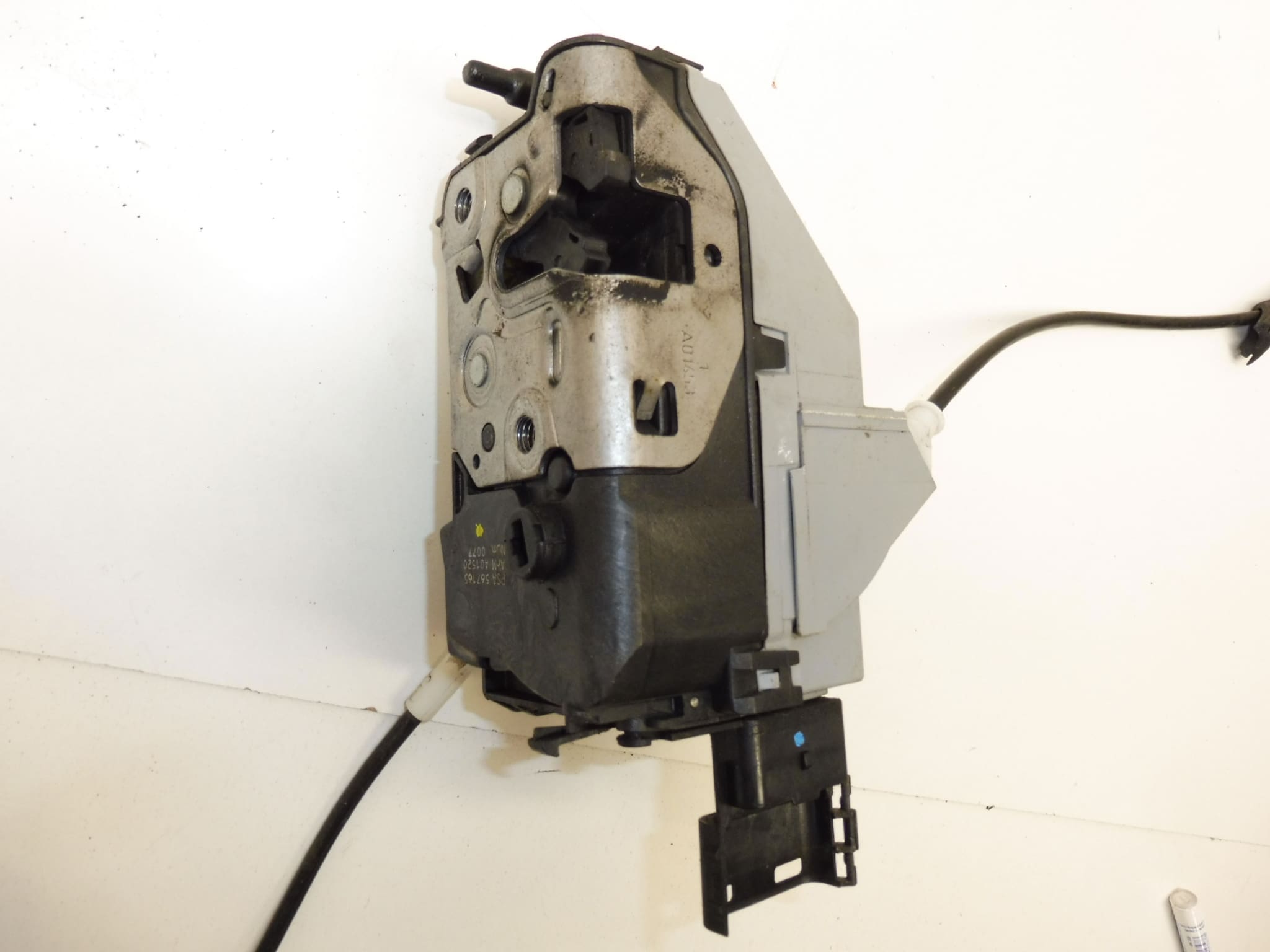 Brava stražnjih lijevih vrata Peugeot 308 567165 A01520 9800617580 9137N2 - Slika 2