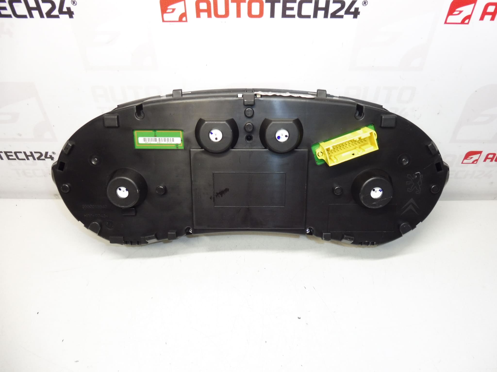 Brzinomjer Peugeot 308 111200 km 9666649080 9806132480 - Slika 2