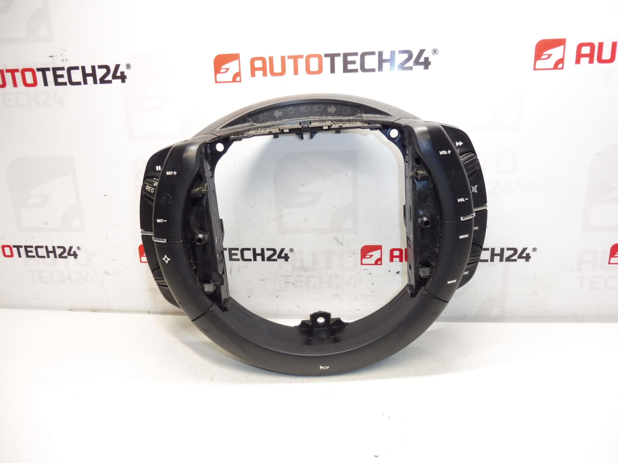 Komande na volanu Citroën C4 96624936ZD 6242N4 6239RZ