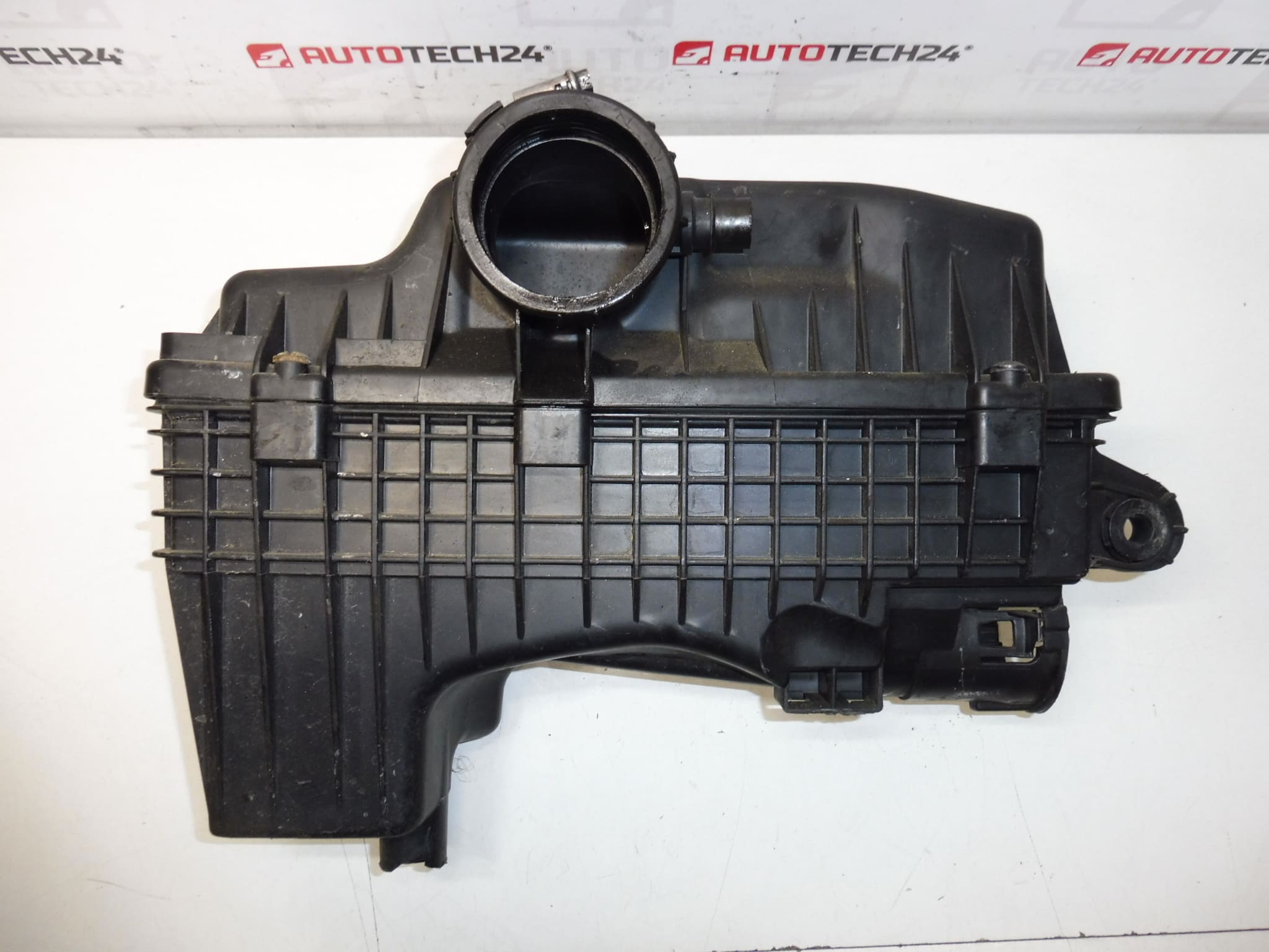 Kutija filtera Citroën Peugeot 9658662780 9646467280 1420P7 - Slika 2