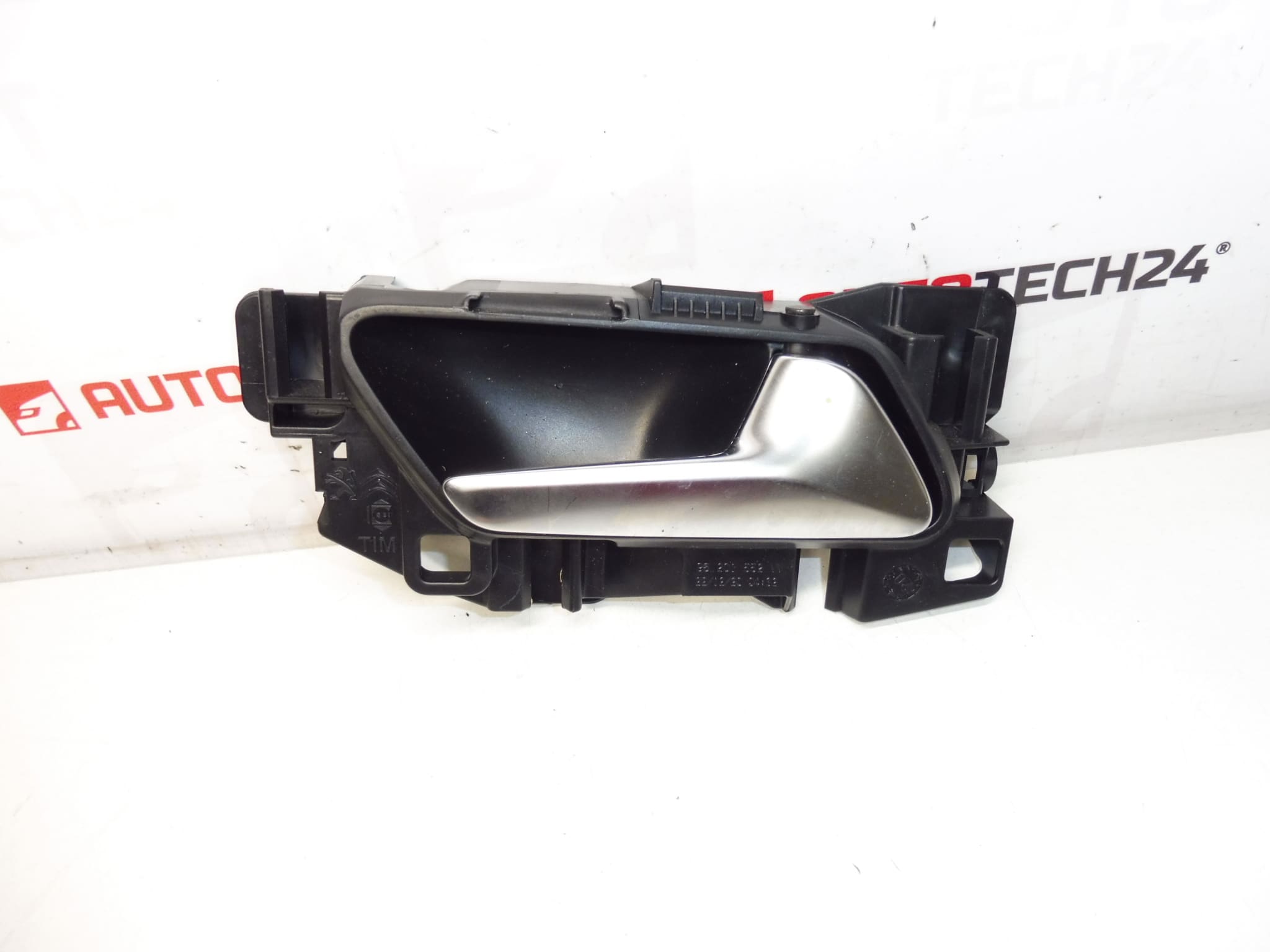 Kvaka vrata desna Citroën Peugeot 98201552VV 98000002VV