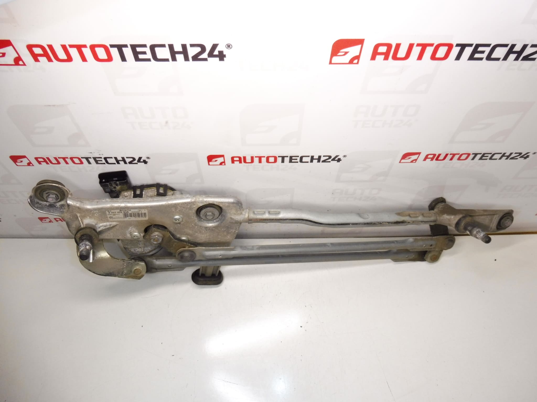 Mehanizam brisača Peugeot 308 T9 9810327980 3397021828 - Slika 2