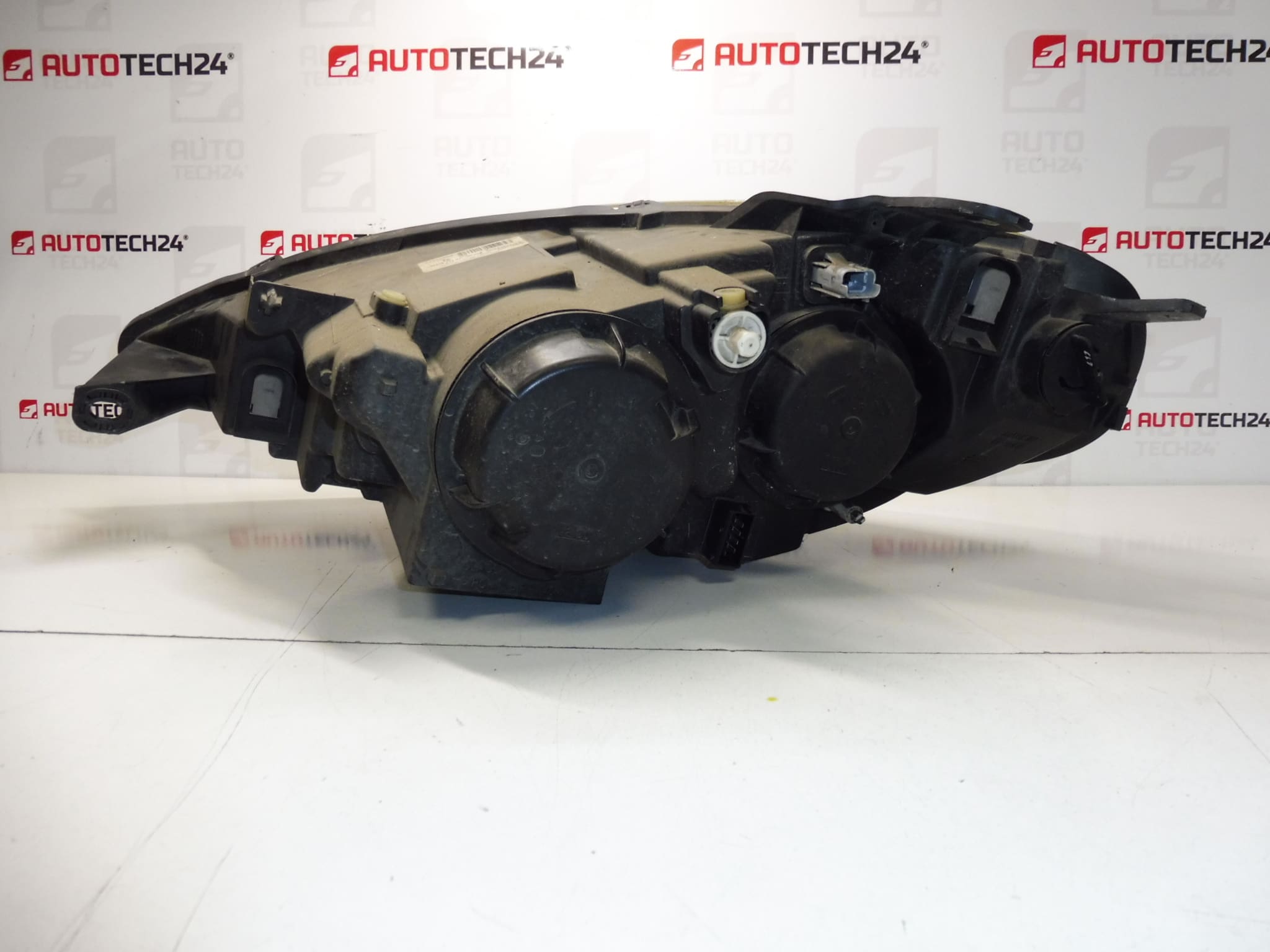 Prednje desno prednje svjetlo Peugeot 807 1400964280 89901573 6206F1 - Slika 2