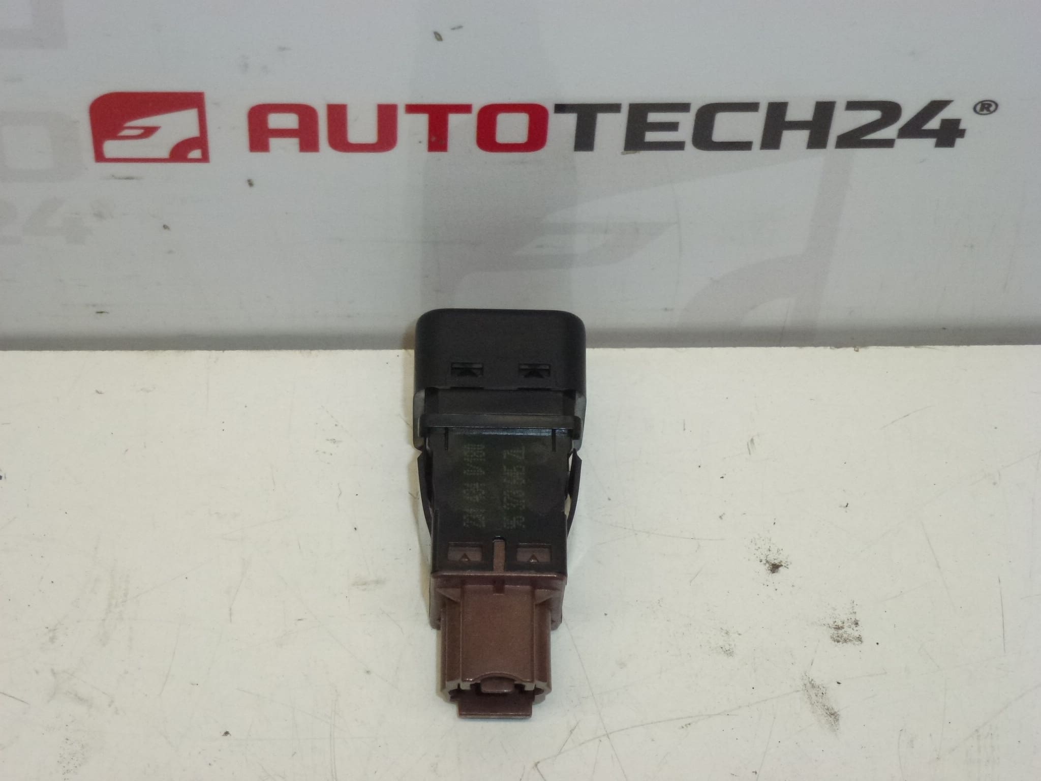 Prekidač zračnog jastuka suvozača Citroën Peugeot 96373645XT 8216F2 - Slika 2