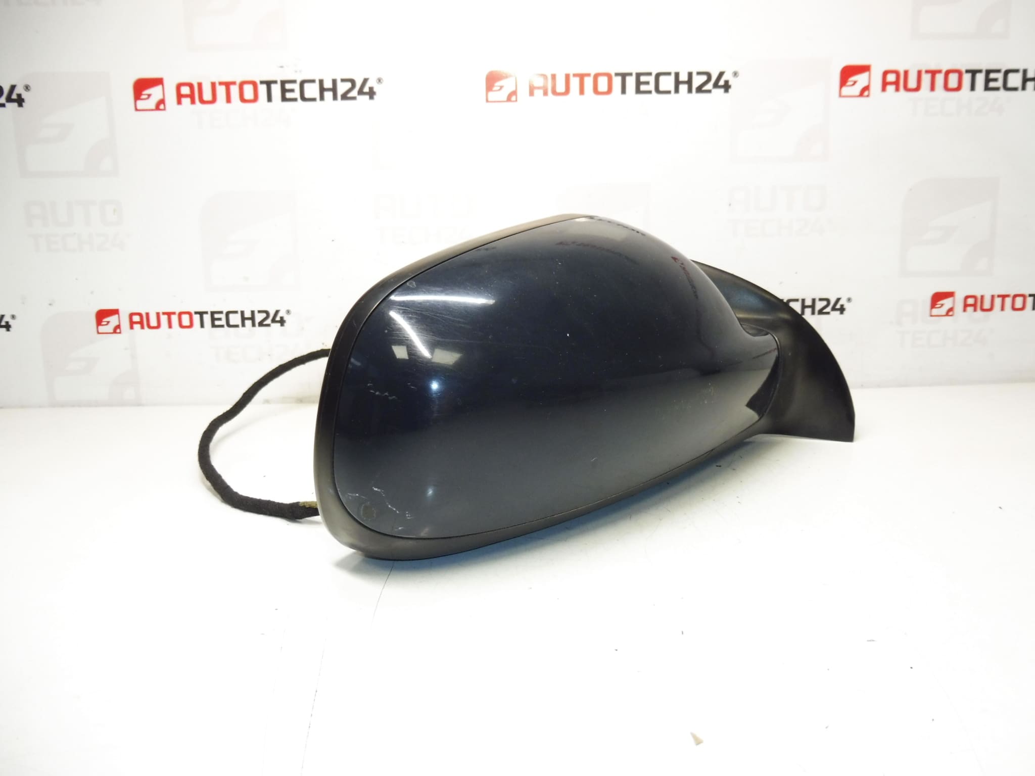 Ogledalo desno Peugeot 307 KTGA 8149AX