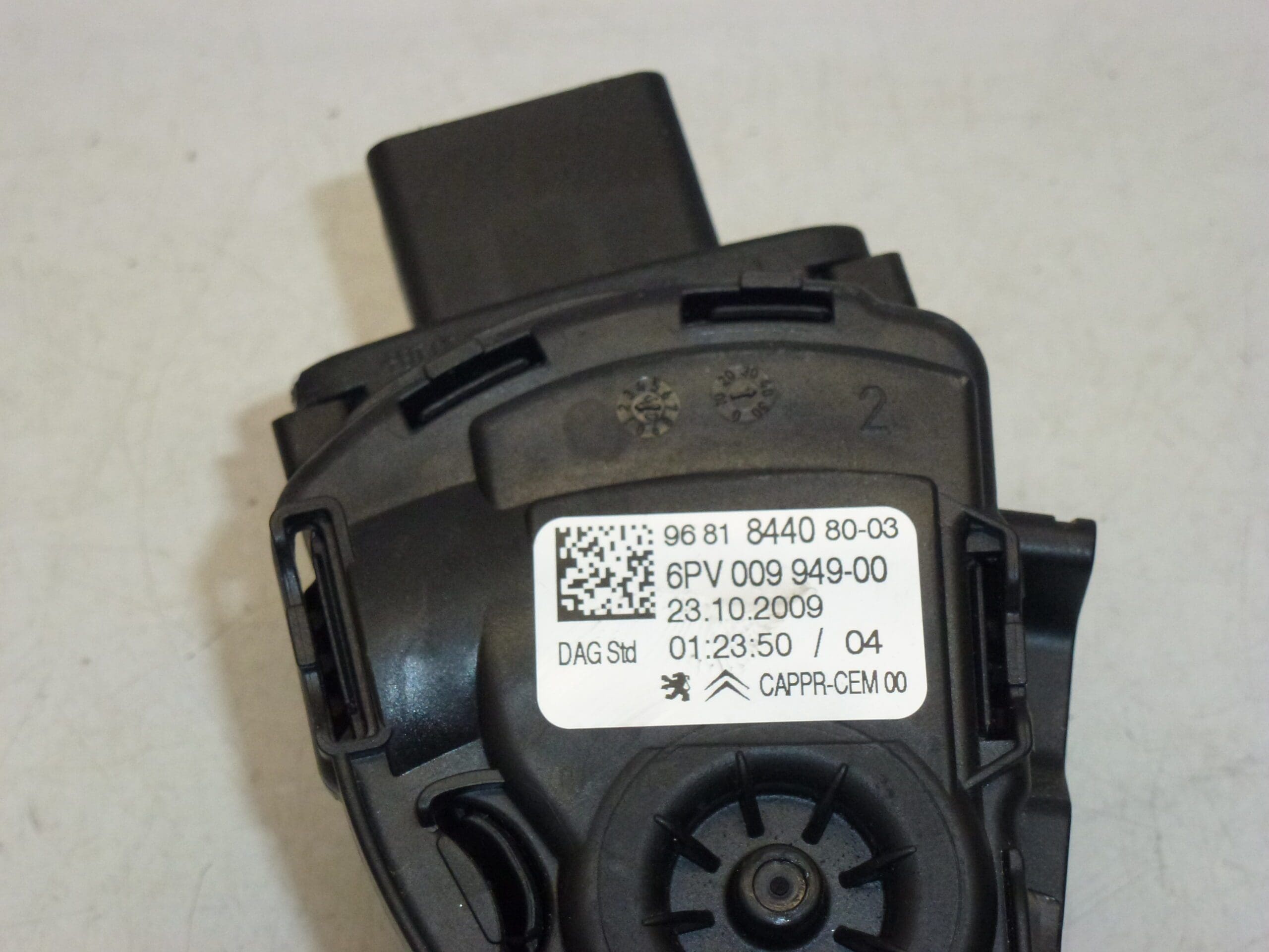 Pedala za gas HELLA 9681844080 1601Z6 - Slika 2