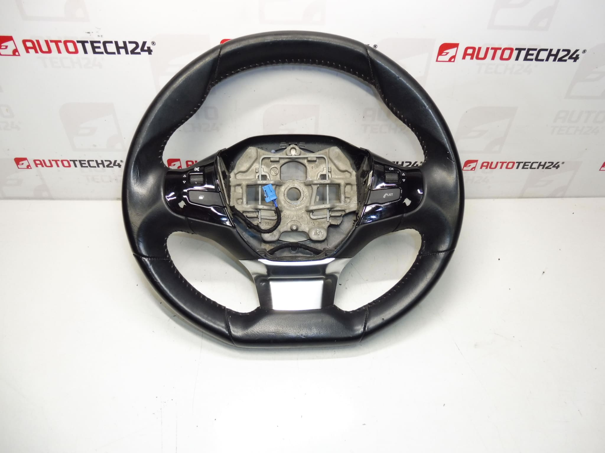 Upravljač Peugeot 308 T9 98374026ZD 98084115XU