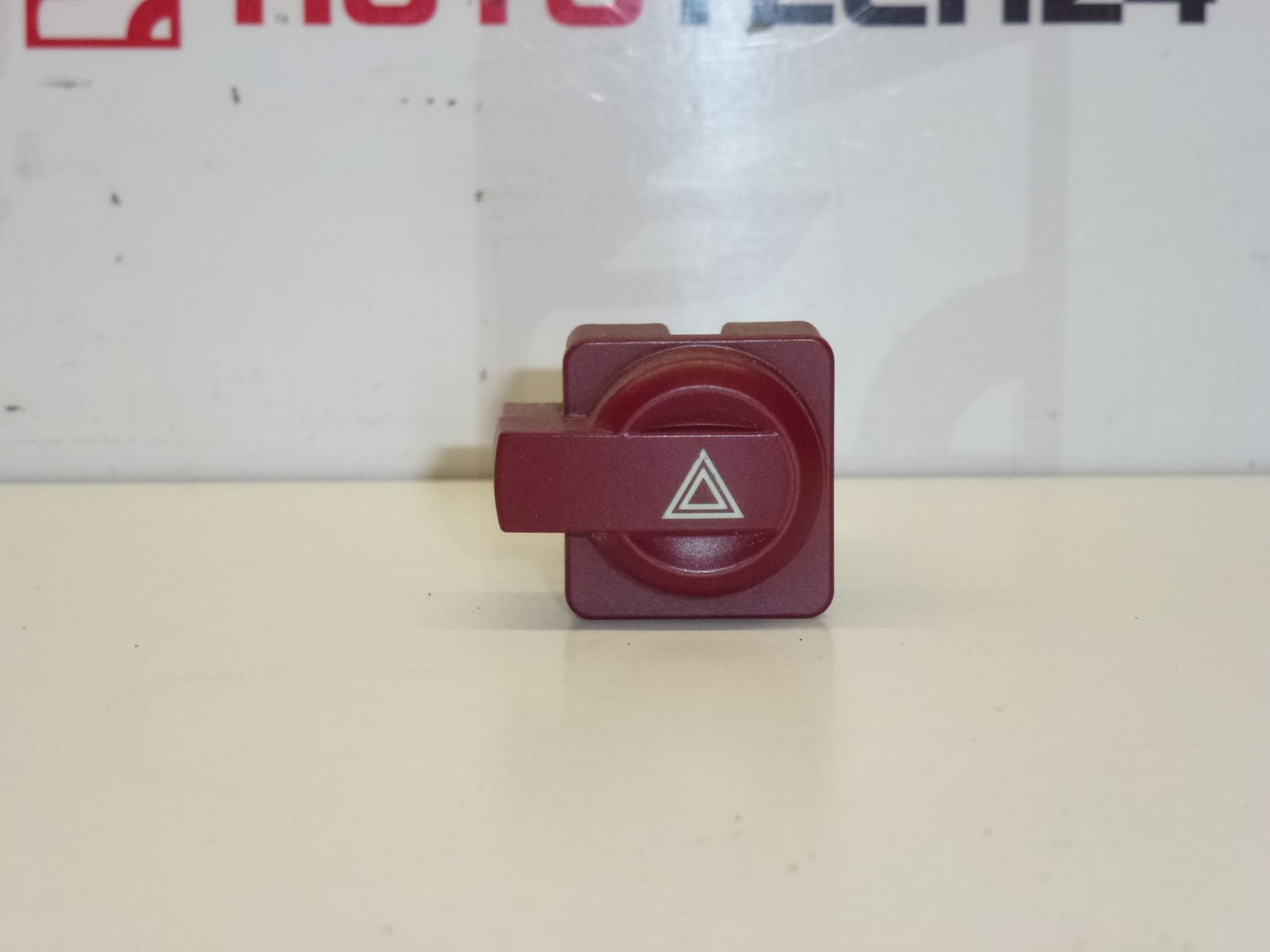 Upravljač svjetlima opasnosti Citroën C4 96480877KR 6554GT