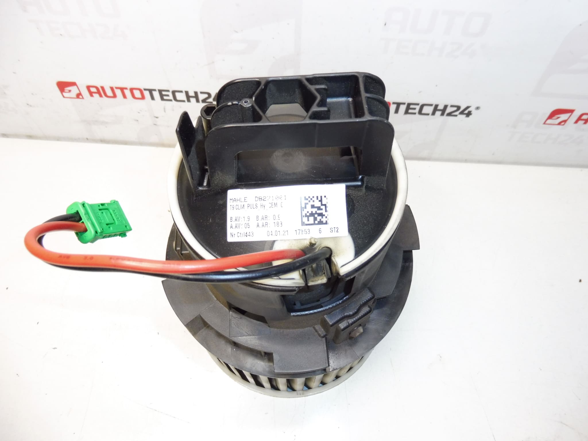 Ventilator grijača Mahle Peugeot 308 T9 DB271001 1610497180 - Slika 2
