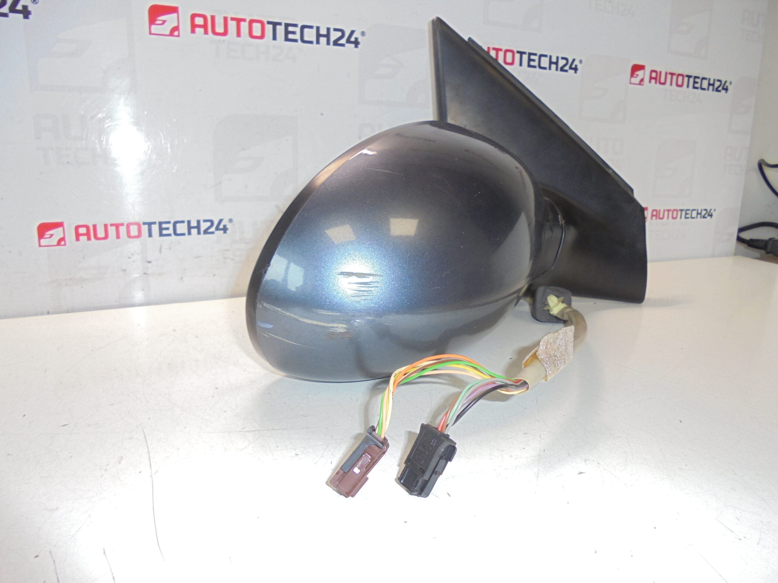 Desni retrovizor Citroën C5 električno sklopivi EZWD 8149WH