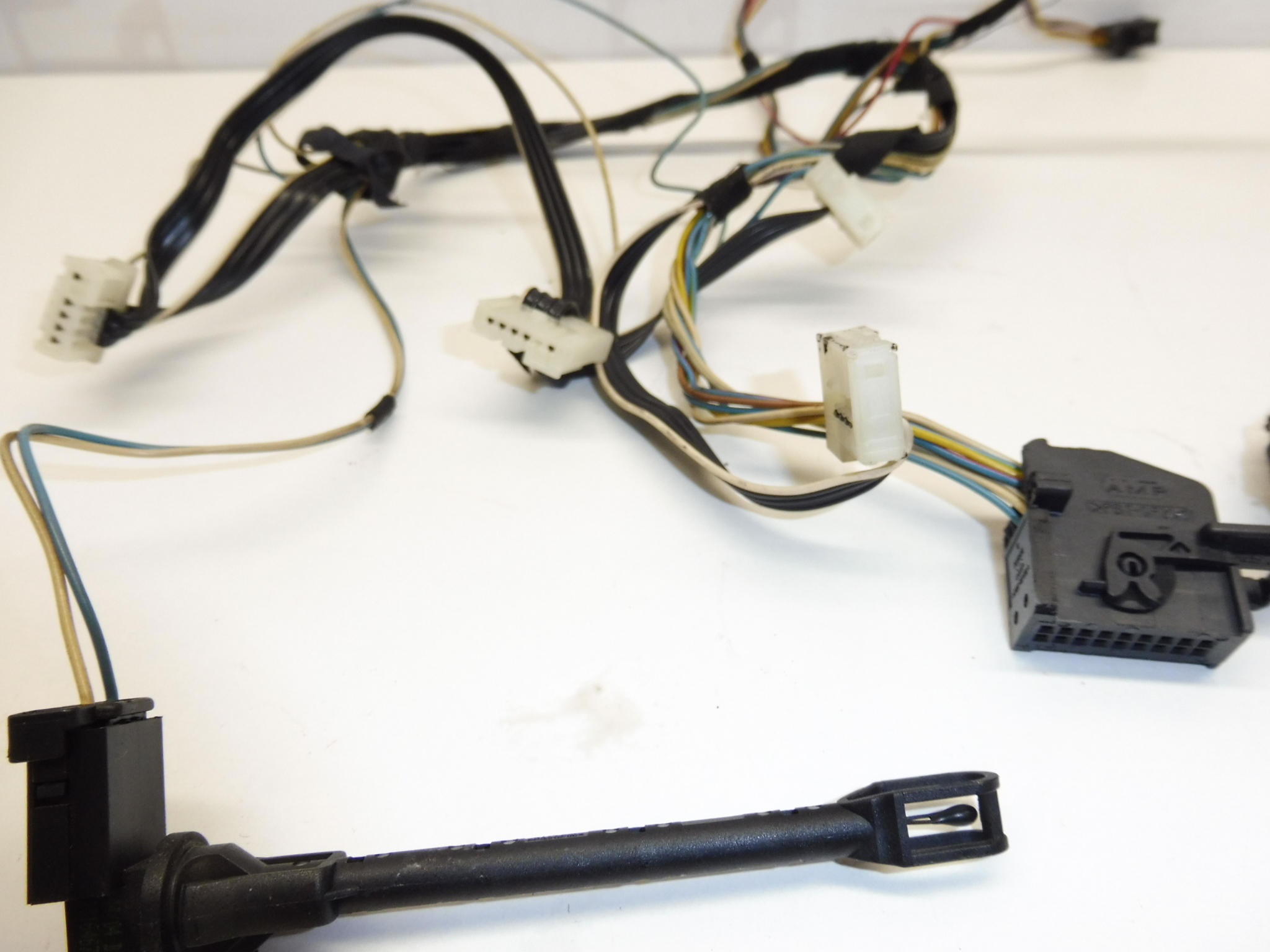 Kabelski svežanj klima uređaja Behr Peugeot 307 do 2004 D5384 6445ZV