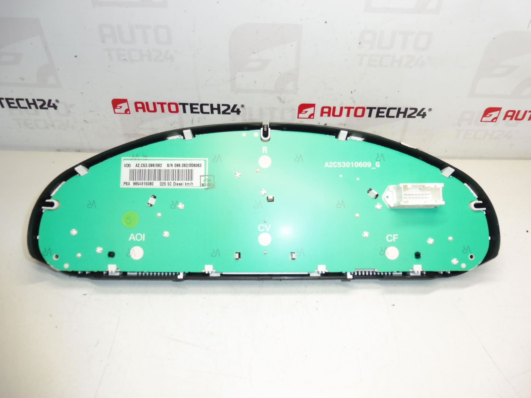 Brzinomjer Peugeot 407 280000 km 9654815080 610396 - Slika 2