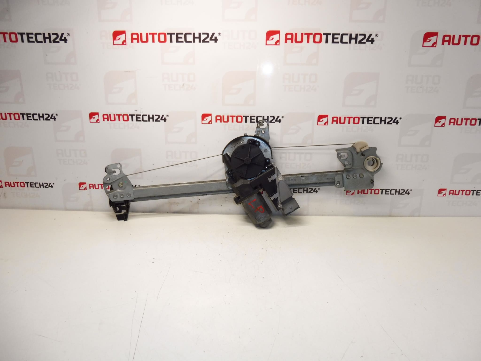 Citroën C3 mehanizam za uvlačenje prednjeg lijevog prozora 400616 9221AQ