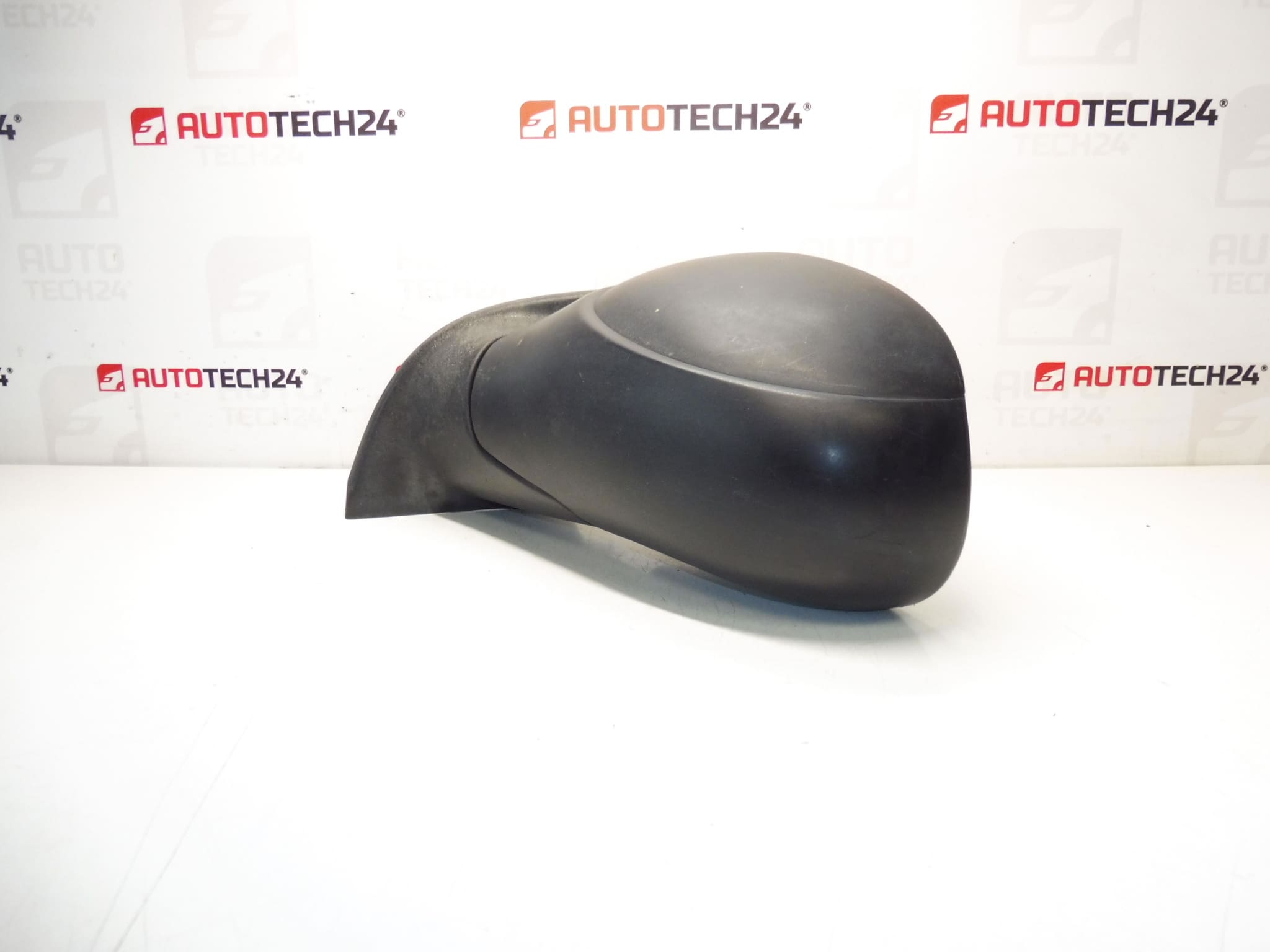 Lijevi retrovizor električni Citroën C3 8149RY