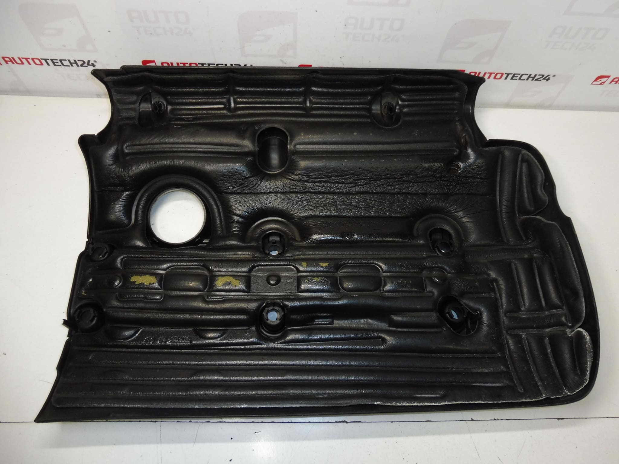 Poklopac motora 1.8 16V 6FY Citroen Peugeot 9655202180 963936480 - Slika 2