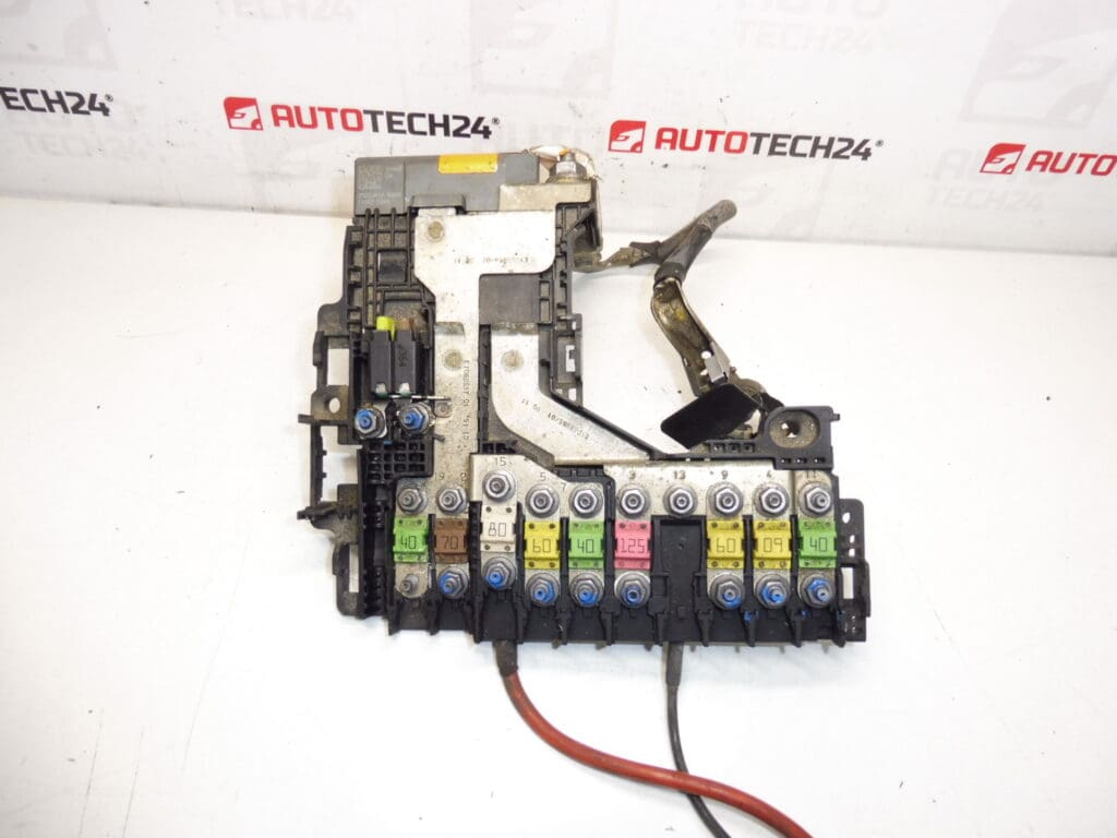 Modul osigurača za upravljanje napajanjem Citroën C4 II 9665878180 6500JE