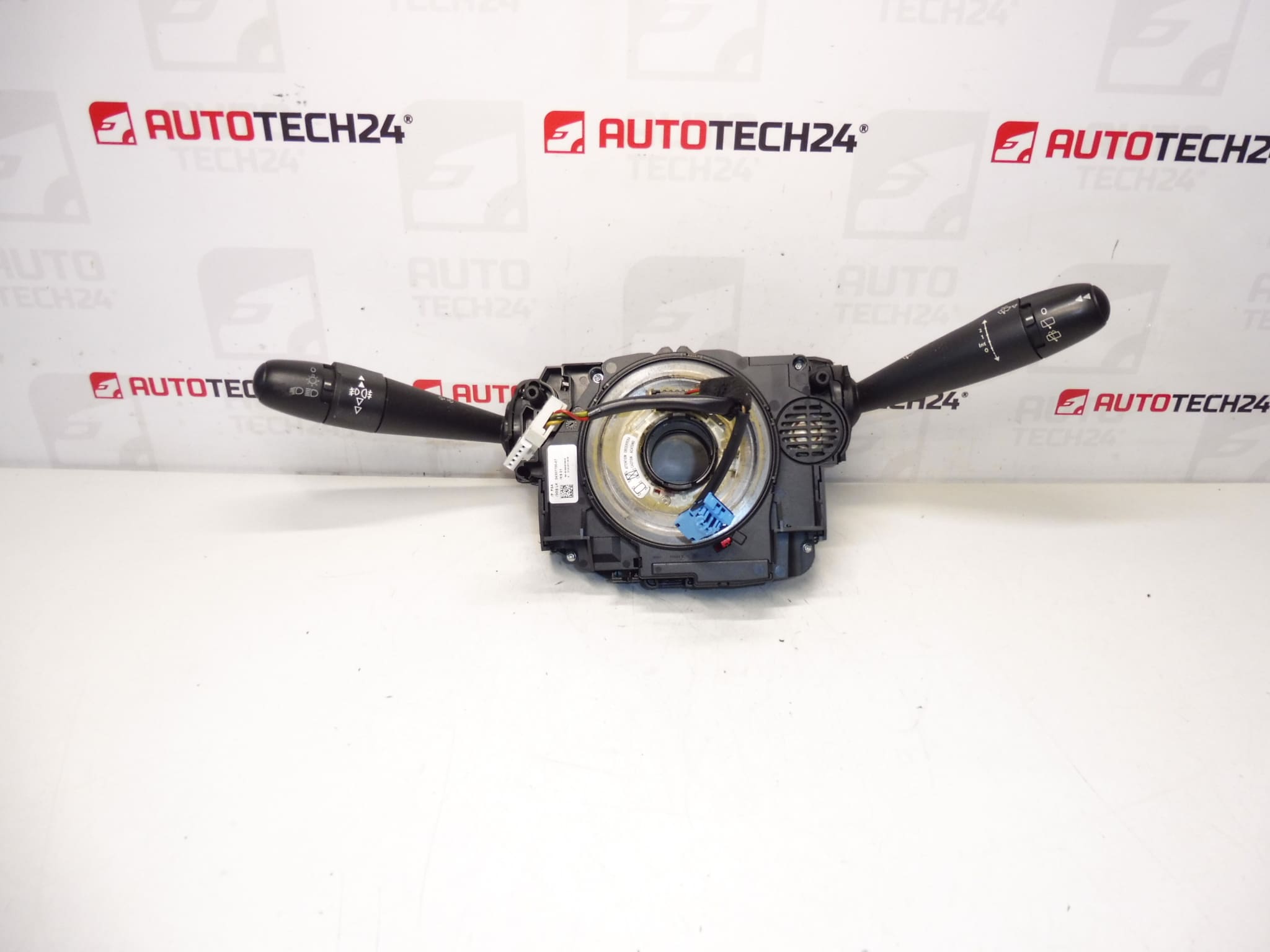 Odajači poluge COM2008P Citroën Peugeot DS 96759249XT 98000200ZD