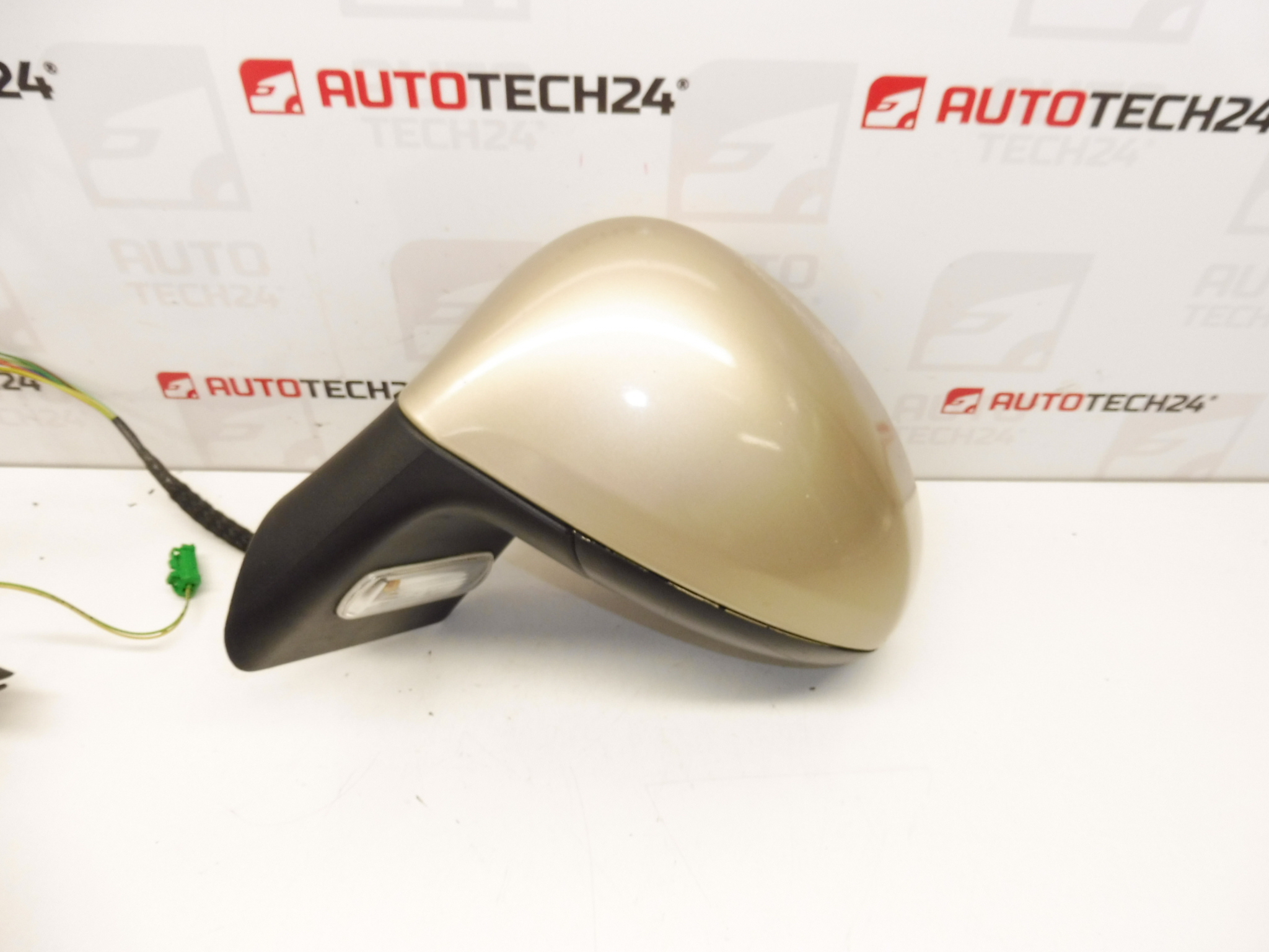 Lijevi vanjski retrovizor Citroën C4 KCW 96548384 8149ZW