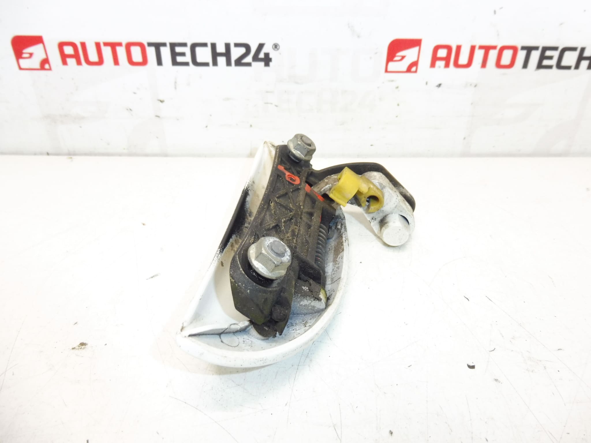 Kvaka lijevih prednjih vrata KWD Citroën C1 Peugeot 107 9101AK - Slika 2