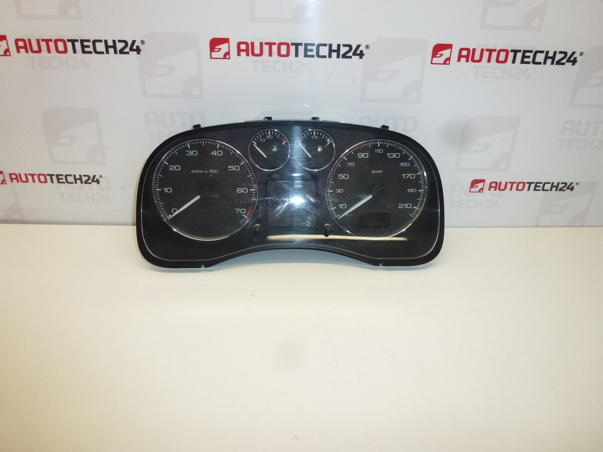 Peugeot 307 II Tahometar kilometraža 215000 km 9654485080 6106N0