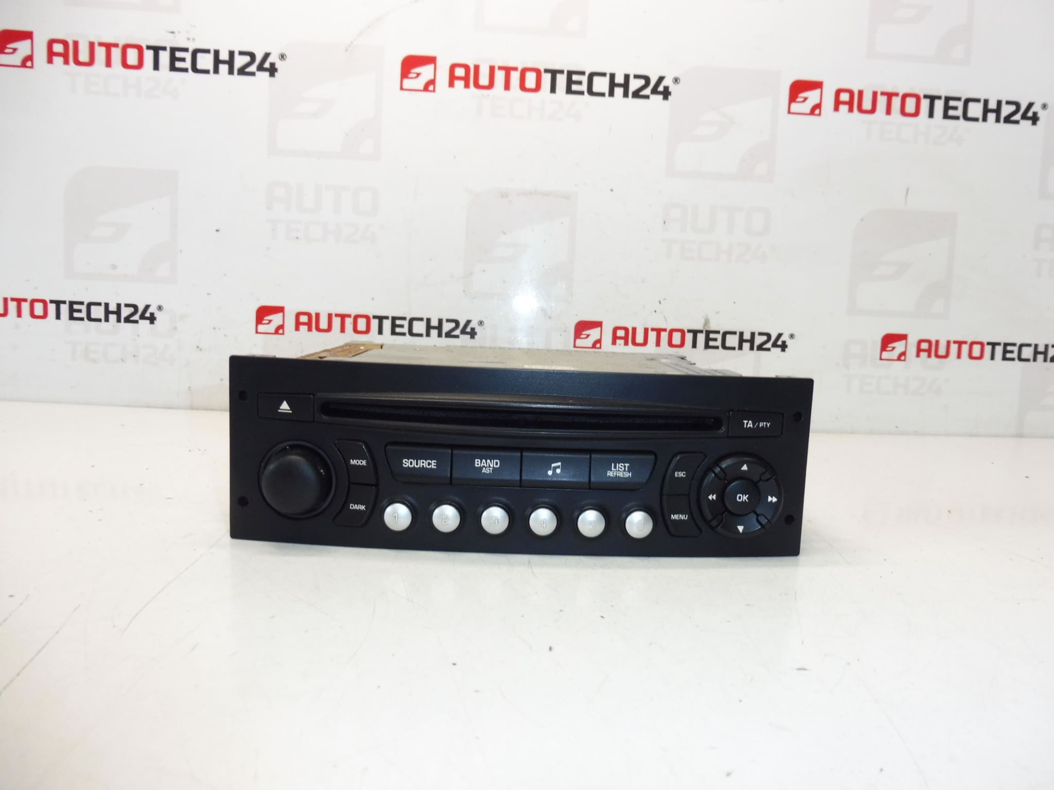 Auto radio sa CD-om Citroën Peugeot 96624490XT 6564AK
