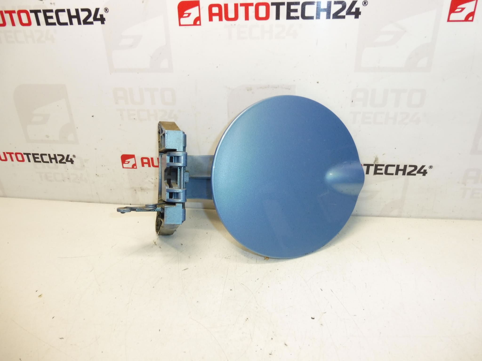 Poklopac i pokrov spremnika goriva Citroën C3 KMYD 9638184280 151796