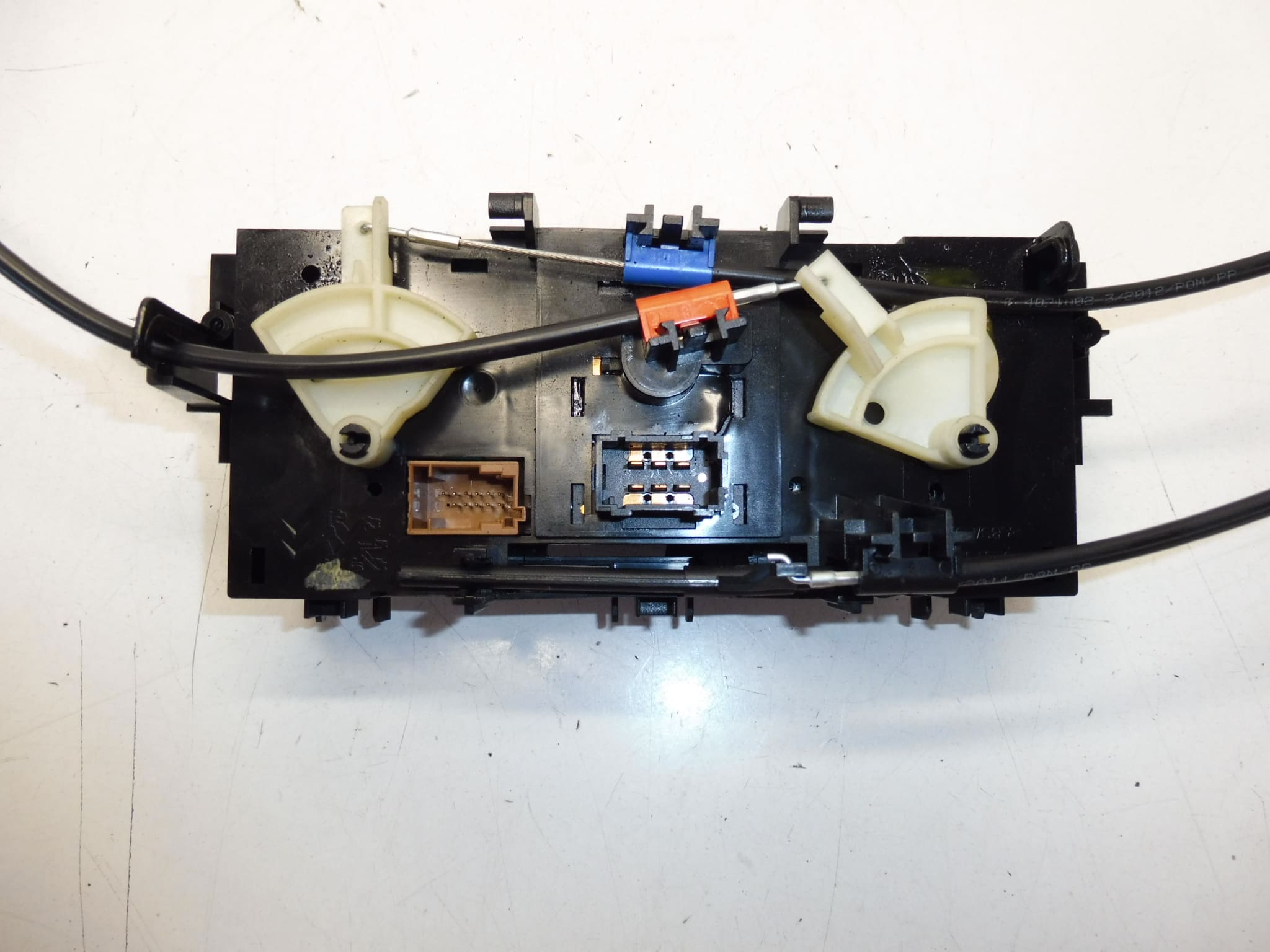 Regulator grijanja i klima uređaja Citroën C3 II i DS3 9675400280 - Slika 2