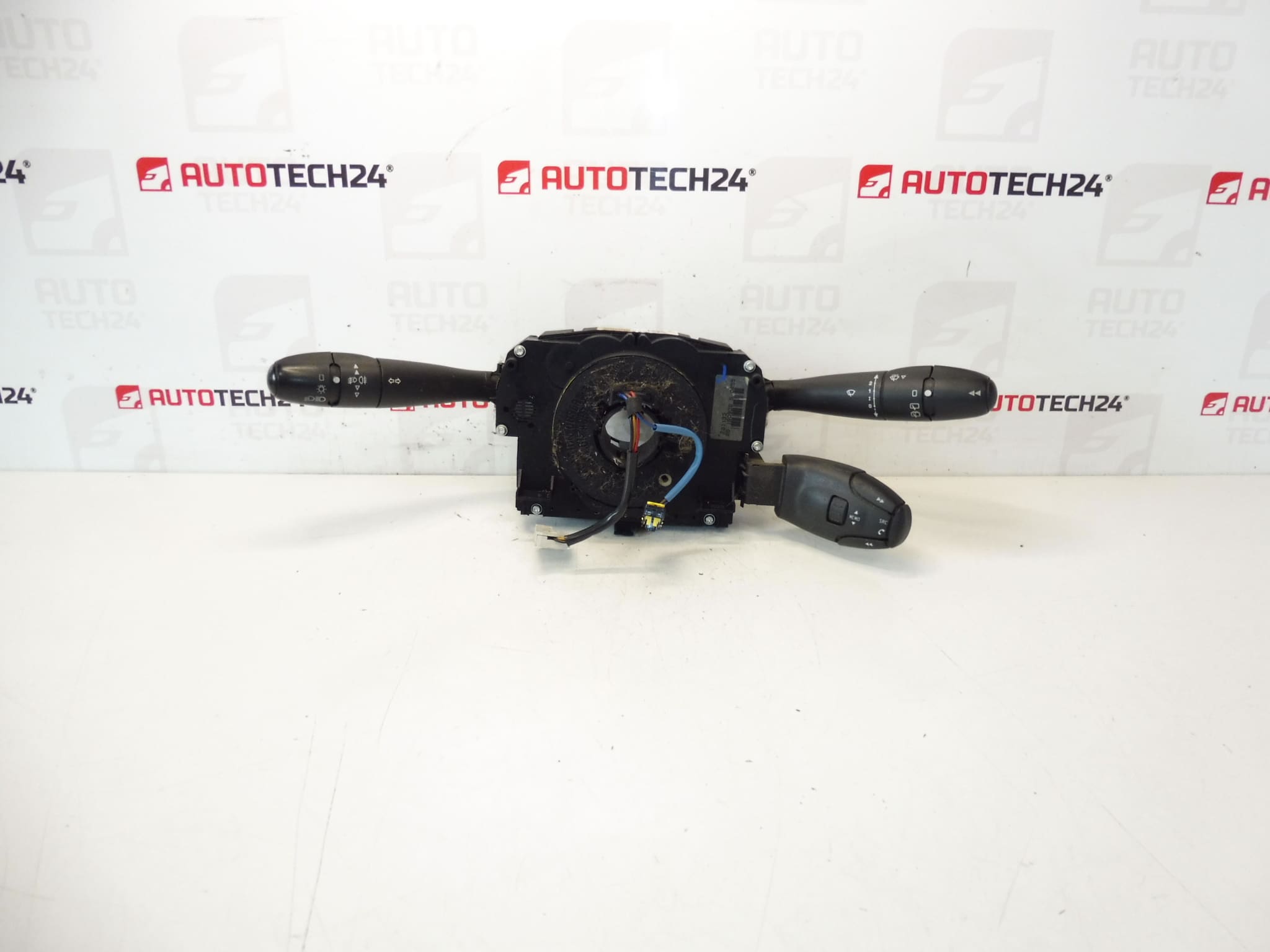 Peugeot 207 Kontrolne poluge 96661299XT 6242YN