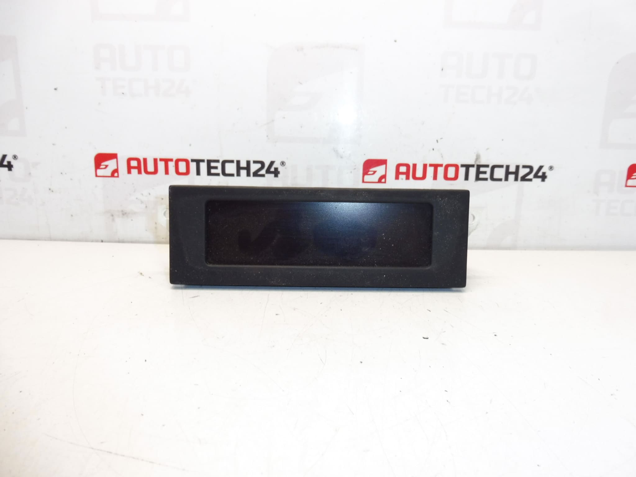 Računalni radio zaslon Citroën Peugeot 9800132680 9822637880
