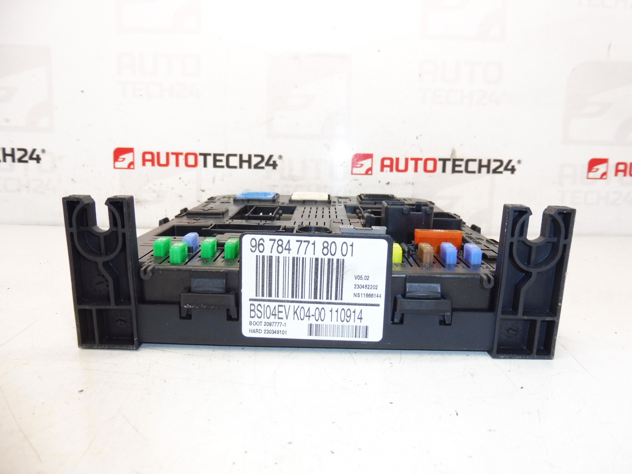 BSI04EV K04-00 upravljačka jedinica BSI za Citroën i Peugeot 9678477180 1613316380 1663366080