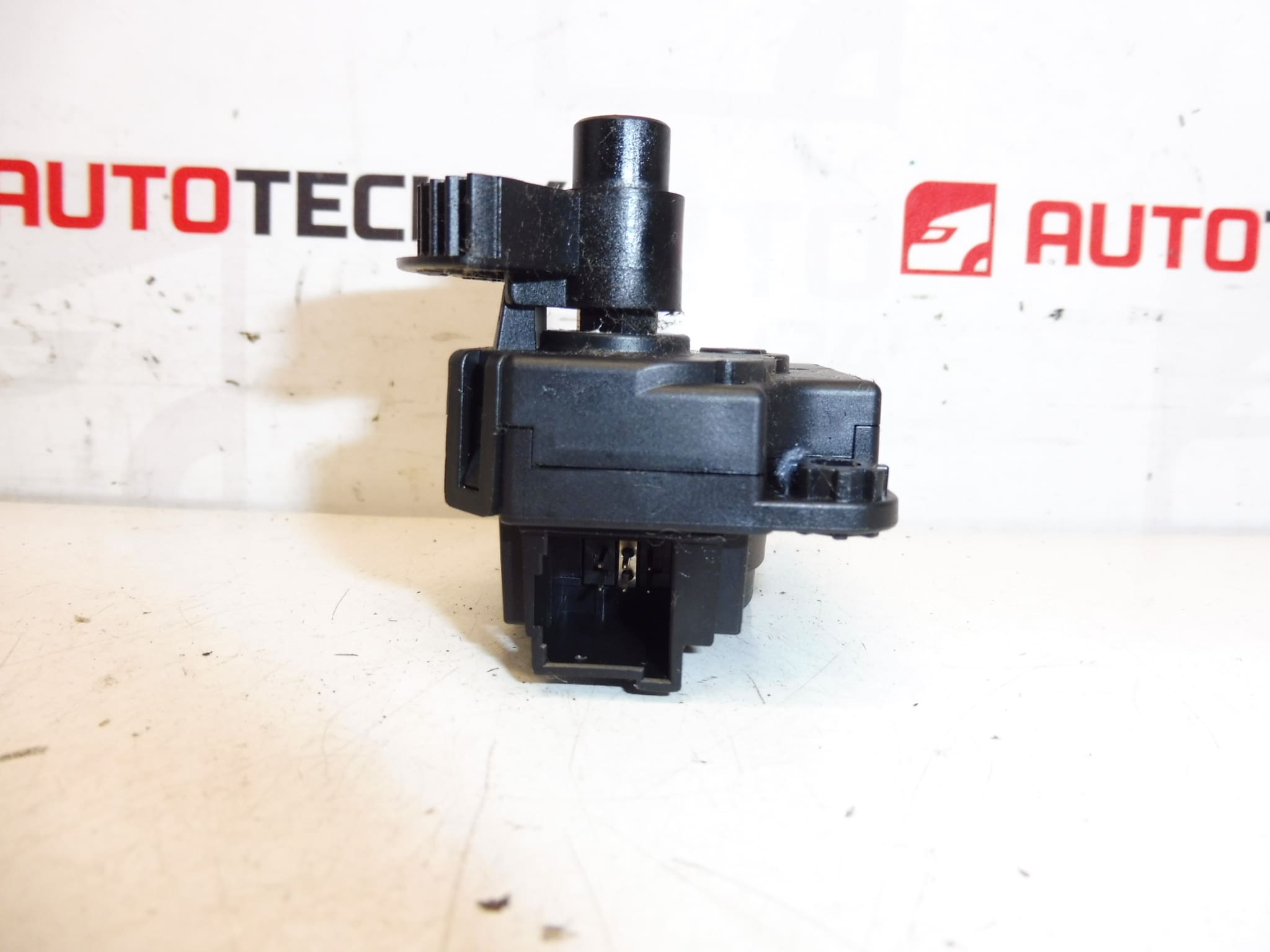 Servomotor grijača BEHR Citroën Z5509001 2706149A 6479A9 - Slika 2