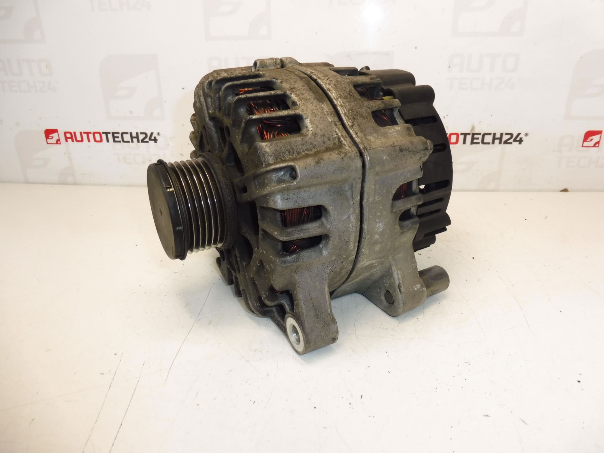 Alternator Valeo HDI Citroën Peugeot 180A CL18 9664074280