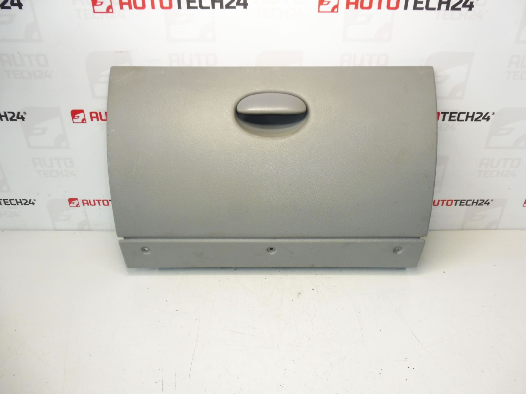 Kutija za pohranu Citroën Xsara Picasso 9637058577 821867