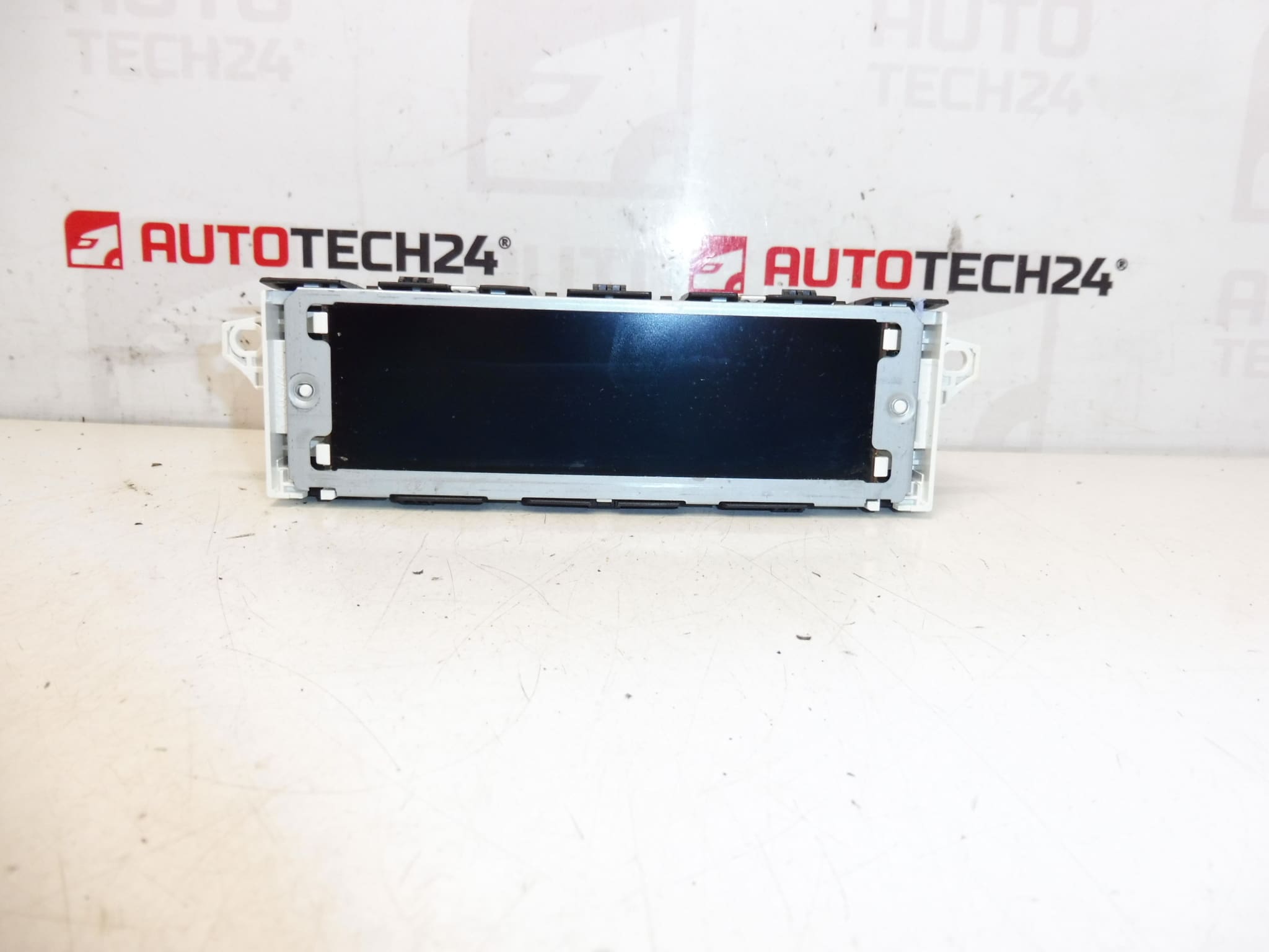 Zaslon kompjuterski radio Peugeot 3008 5008 9807427380 9809842880