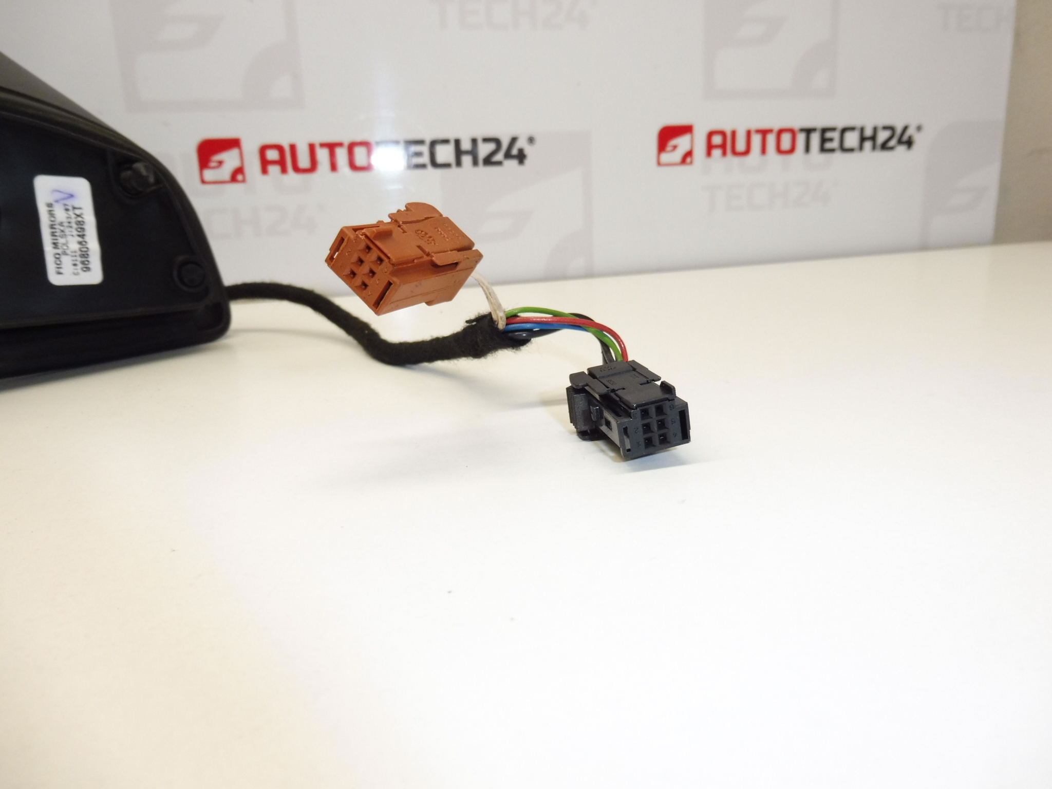 Lijevo Zrcalo Peugeot 207 EXLD 96806498XT 8149ZG