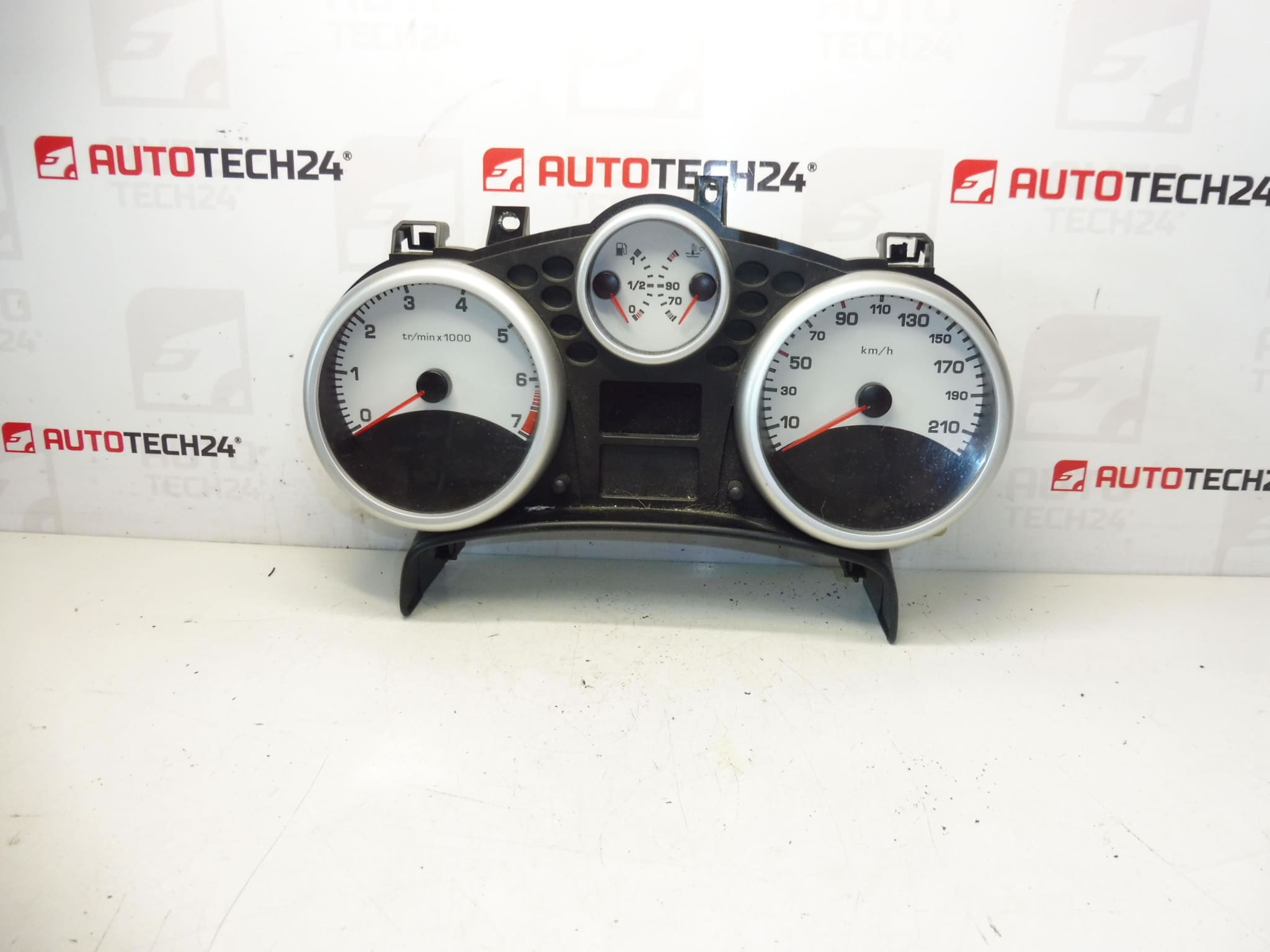 Brzinomjer Peugeot 207 9666132380 6103CS