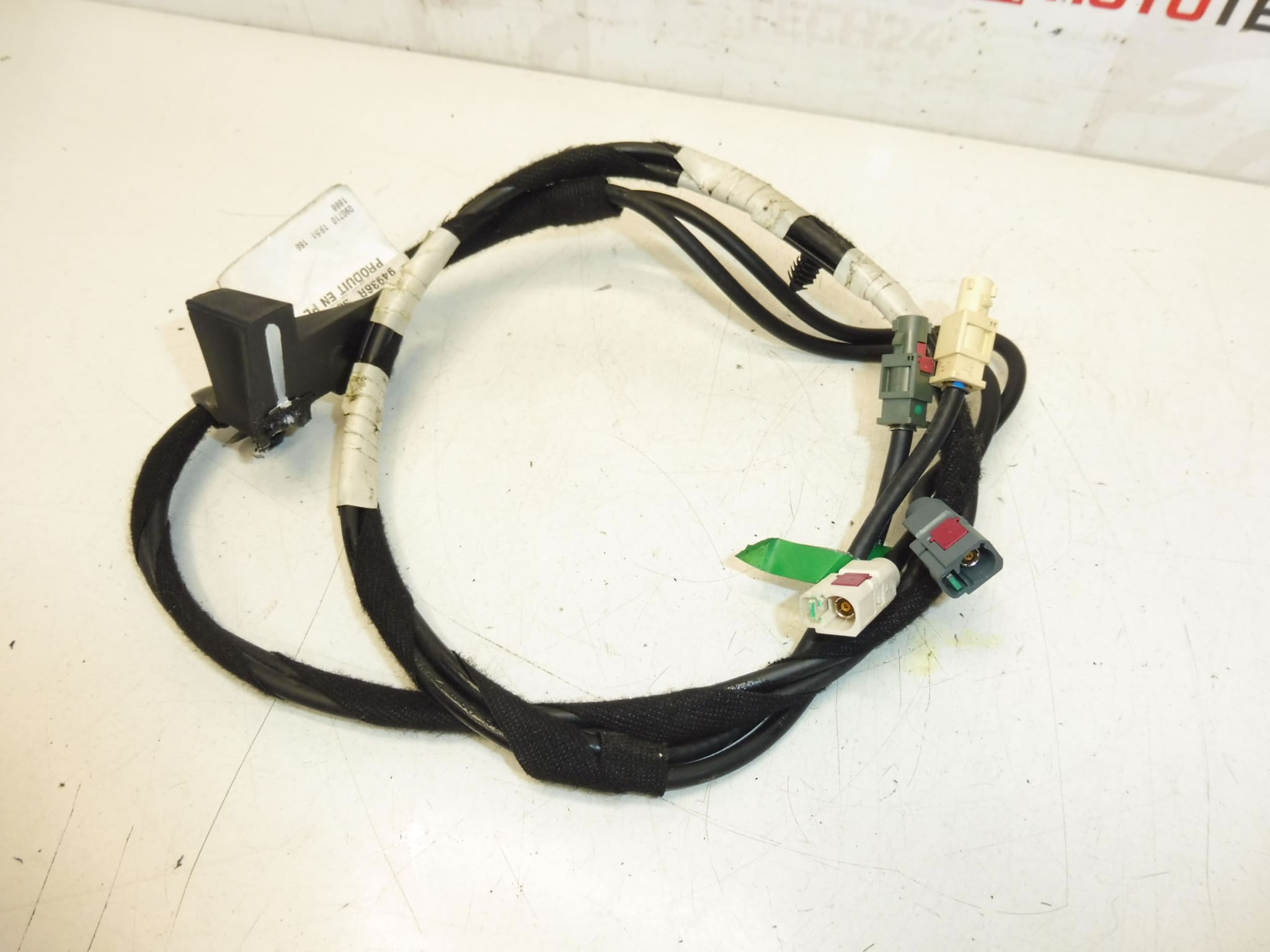 Sklop antene Citroën C4 Picasso 9657963780 6561KN - Slika 2