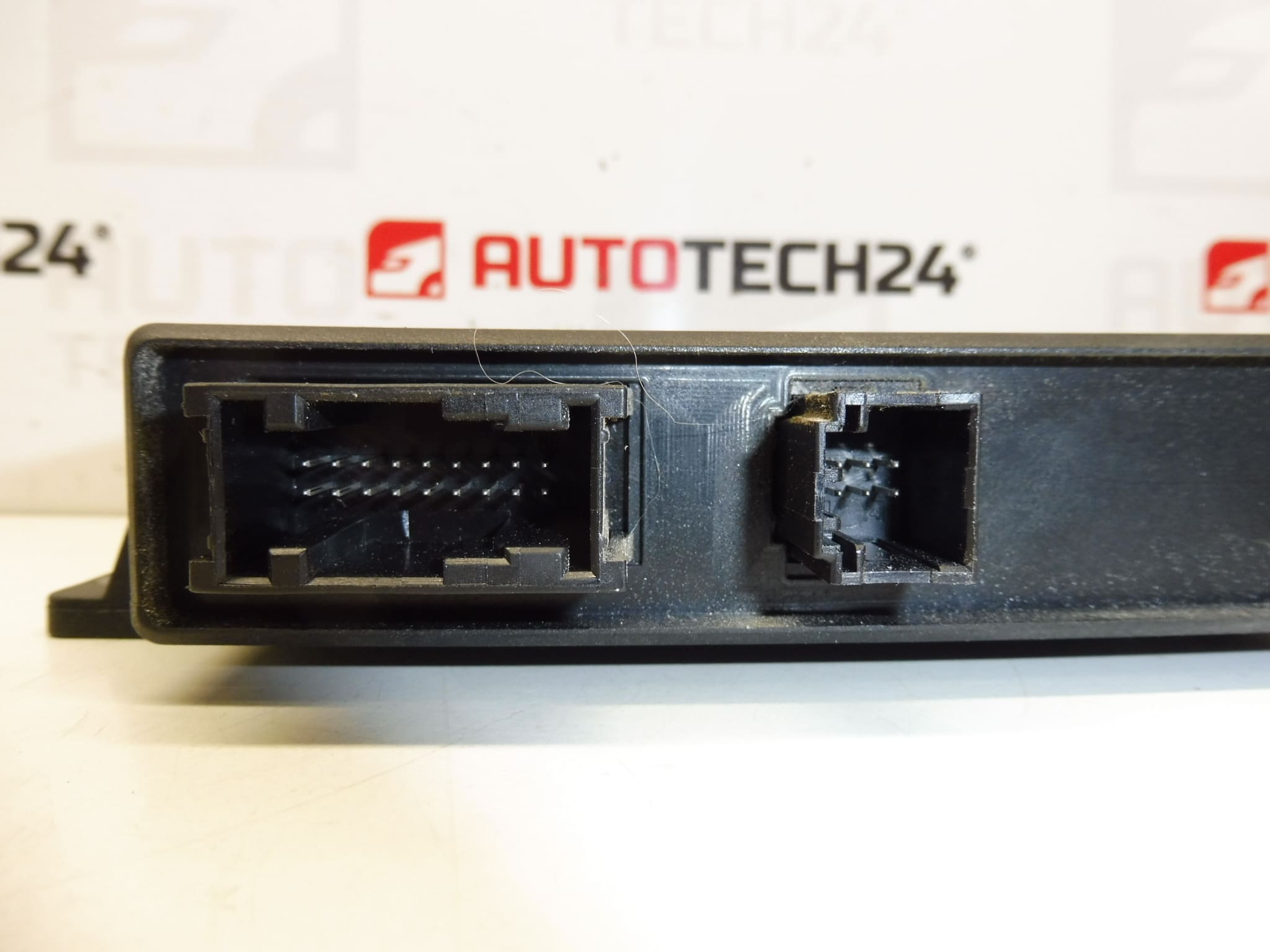Jedinica za pomoć pri parkiranju Citroën Peugeot 0263004204 9663821680 - Slika 2