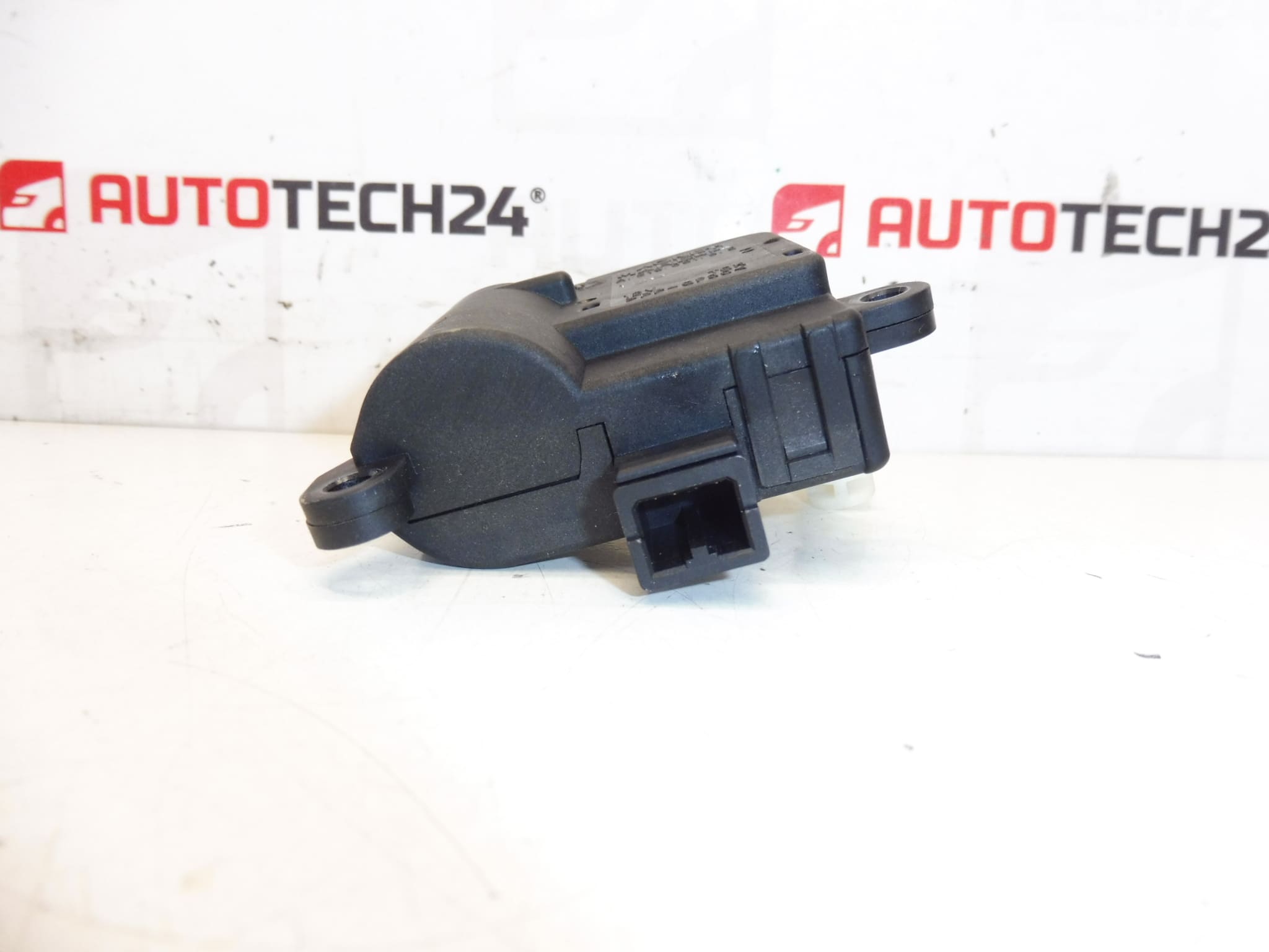 Servomotor grijanja Citroën Peugeot A21900100 6447KF - Slika 2