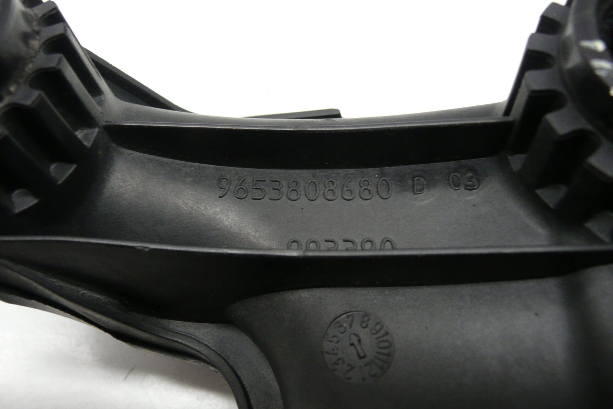 Usis zraka 1.6 HDI Citroën Peugeot 9653808680 9684941780 0361N3