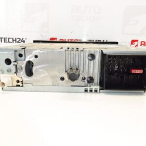 Automobilski radio s CD Blaupunkt RD4 N1 - 02 Citroën Peugeot 9660646477