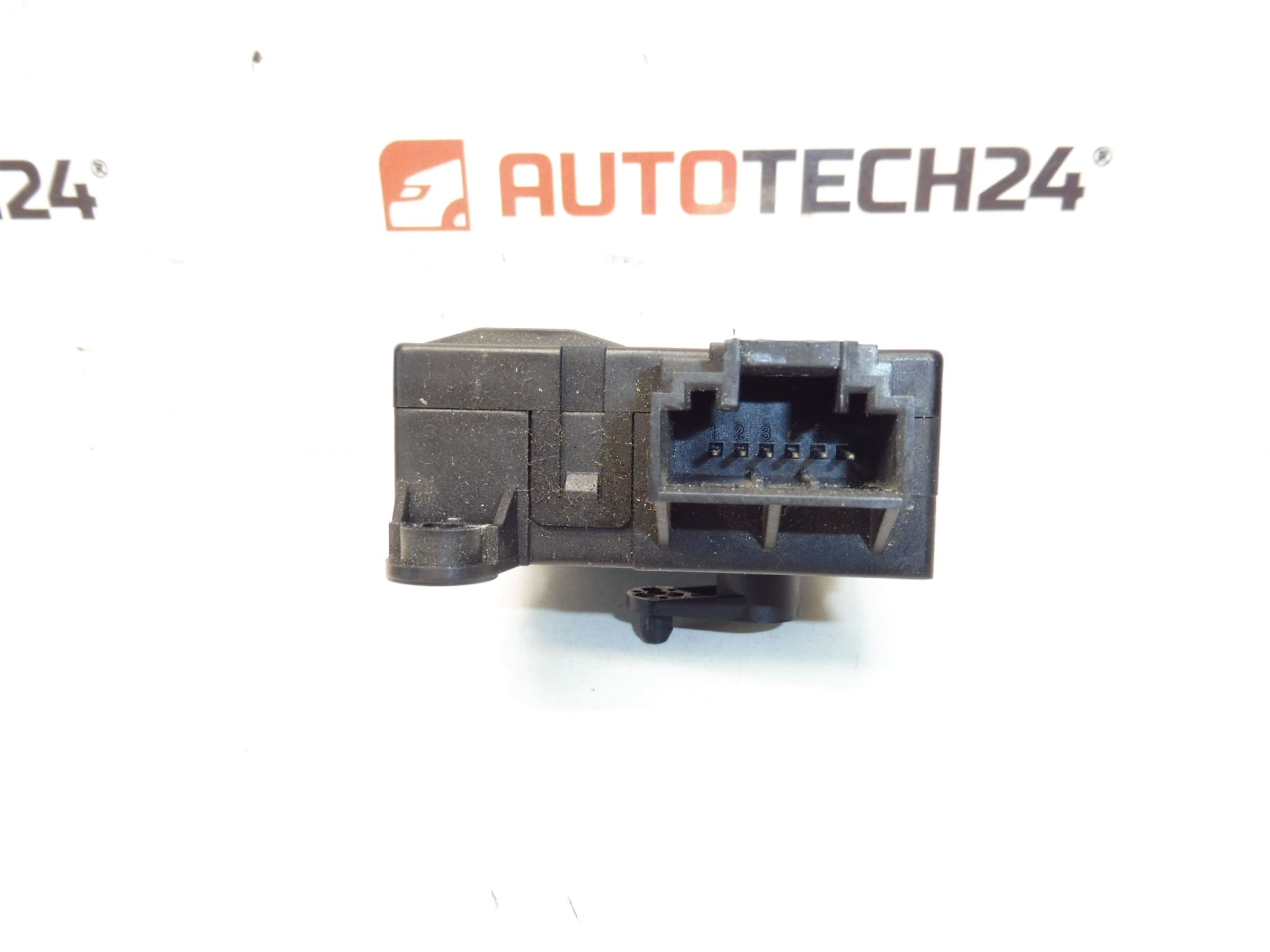 Servo motor grijača Valeo Citroën Peugeot 030997F 6447GF