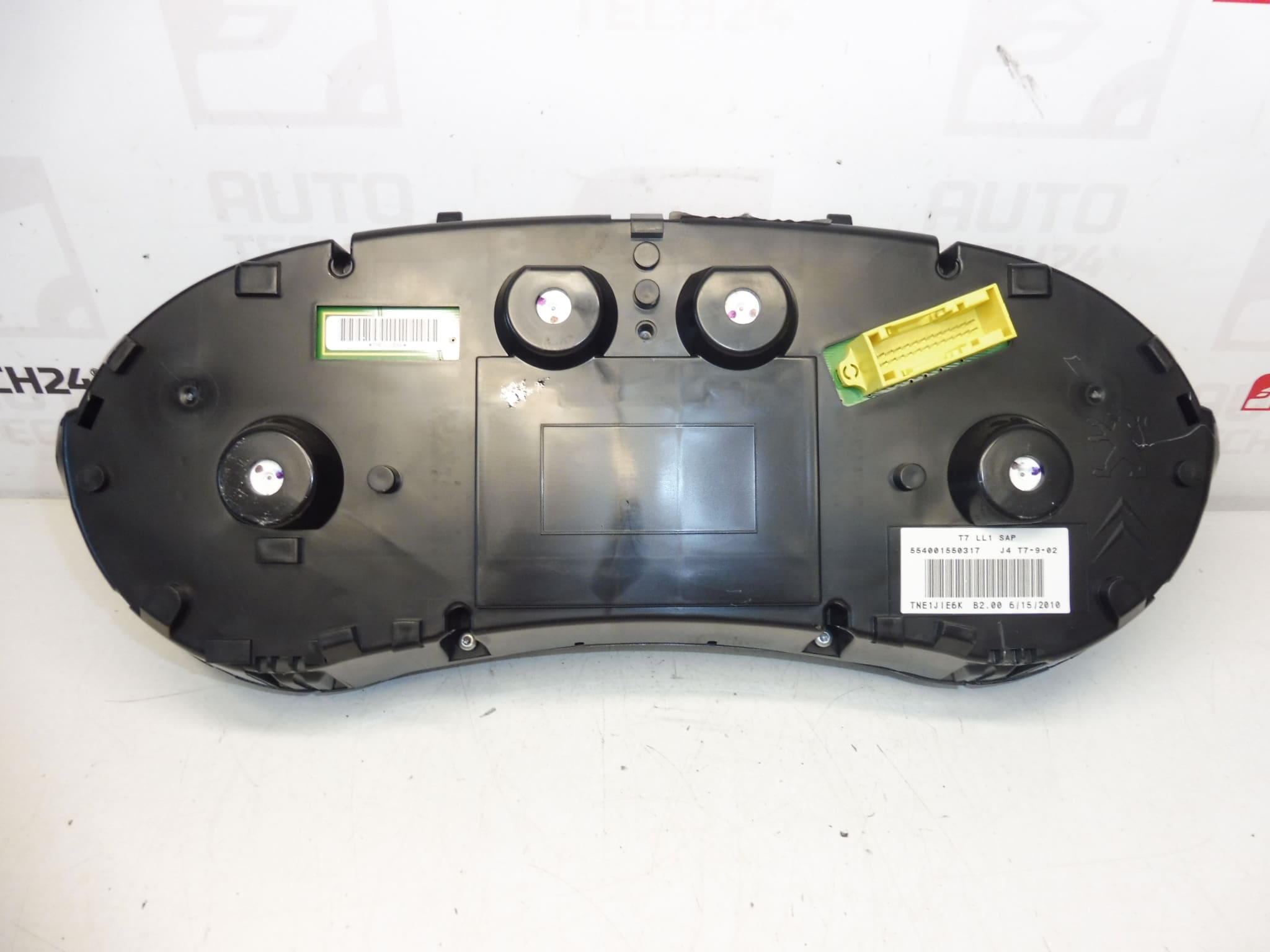 Tahometar Peugeot 308 9666642080 9806132380 6103HR - Slika 2