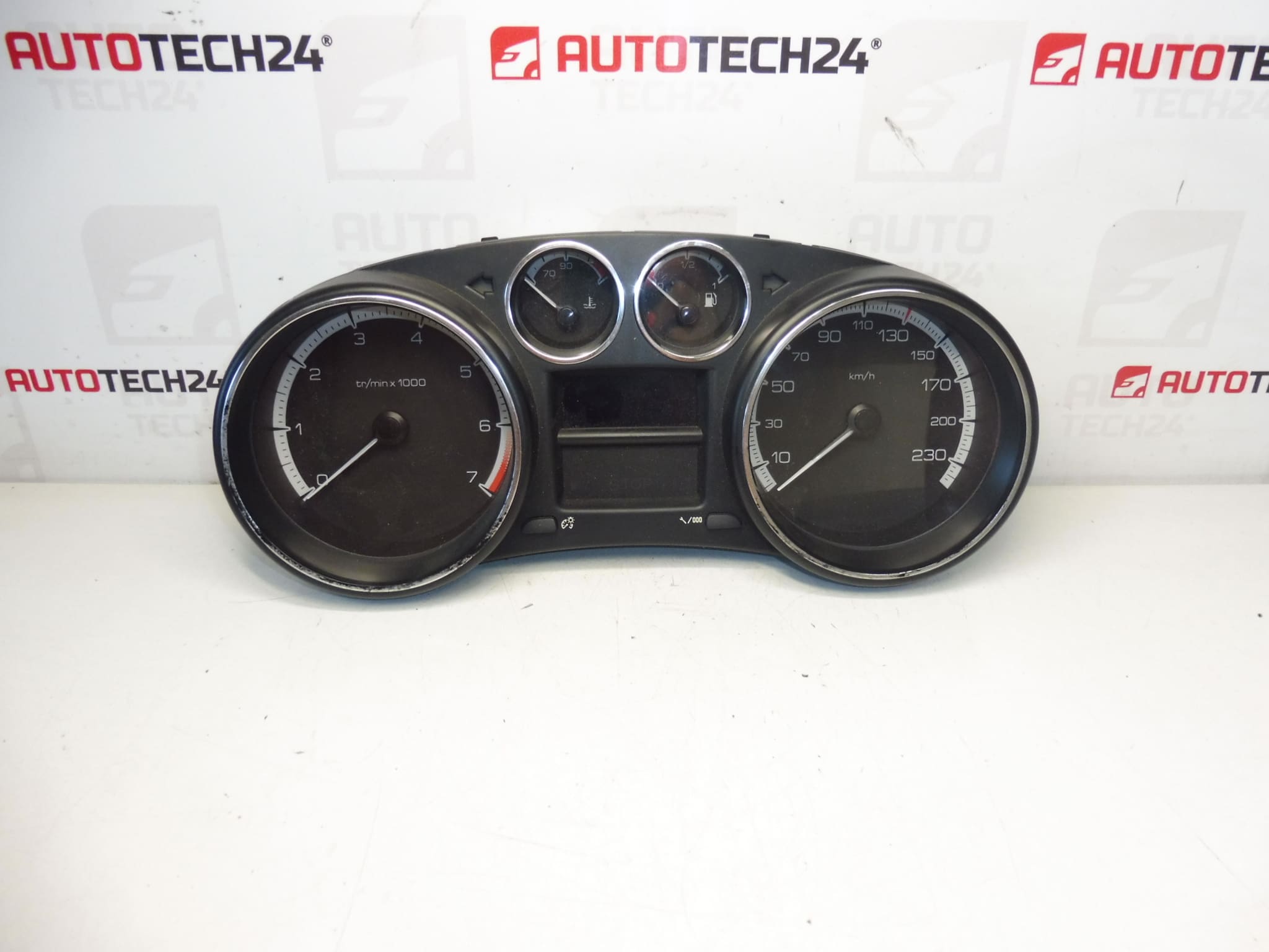 Brzinomjer Peugeot 308 9666642080 9806132380 6103HR