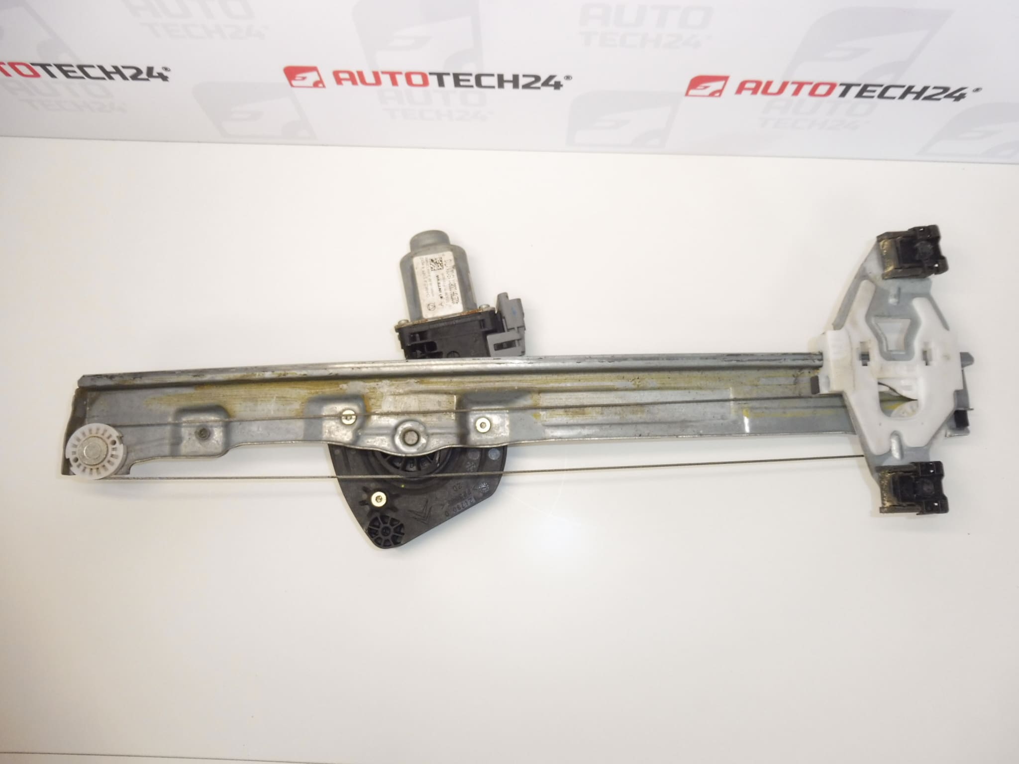 Mehanizam podizanja prednjeg desnog prozora Citroën C4 B7 DS4 9802531780 9222GN - Slika 2