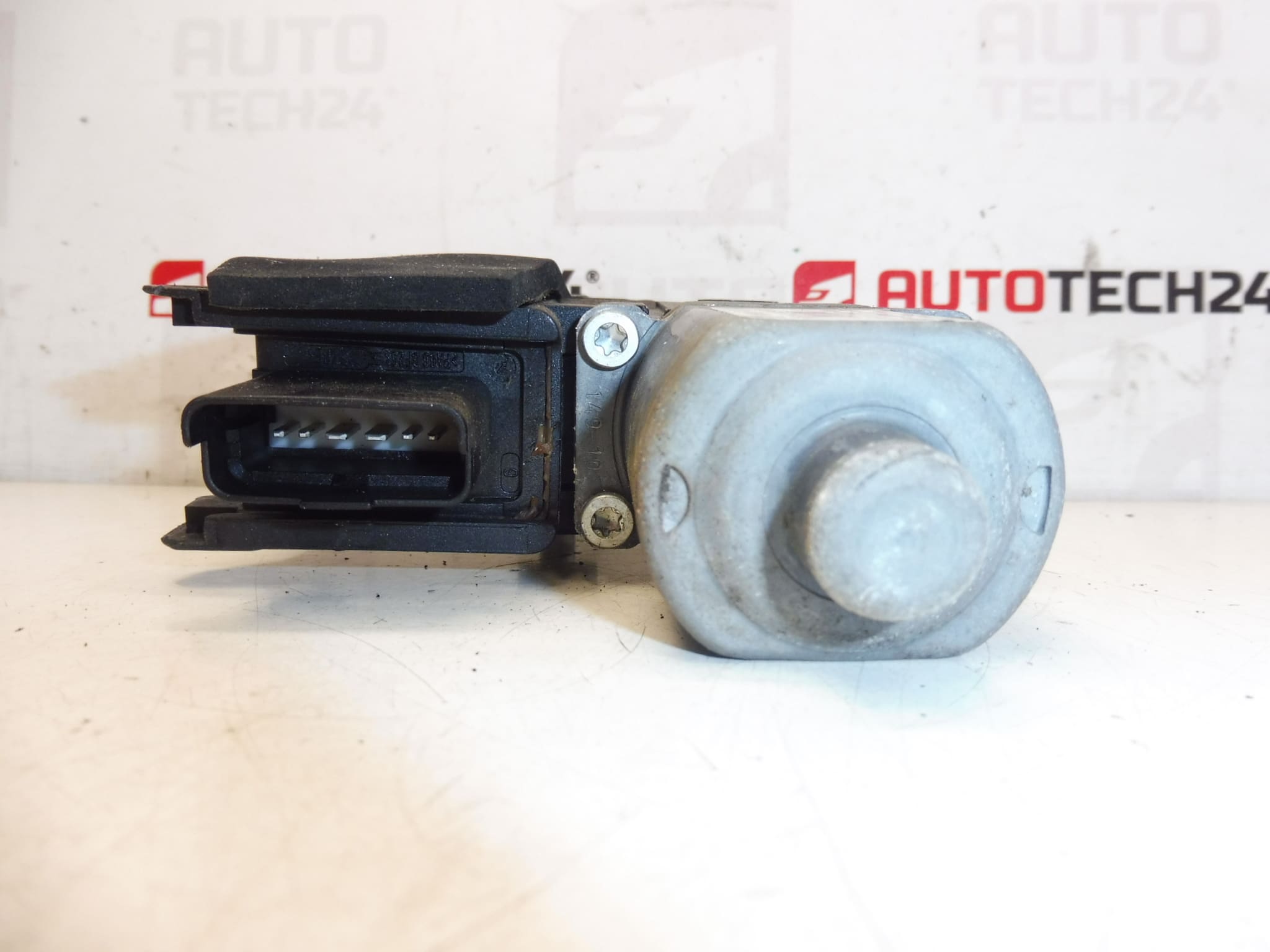 Peugeot 308 Motor za navijanje stražnjeg desnog stakla 9680617480 9675466680 9224F0 - Slika 2
